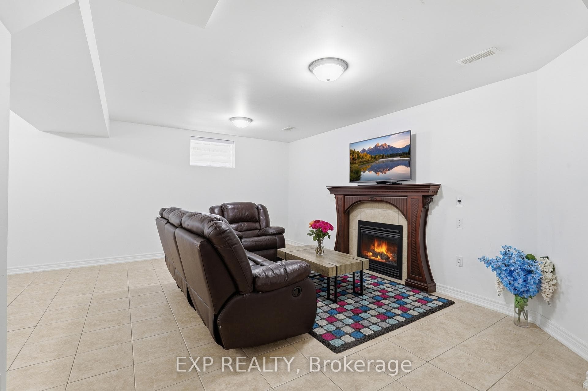 194 Southbrook Drive photo 35