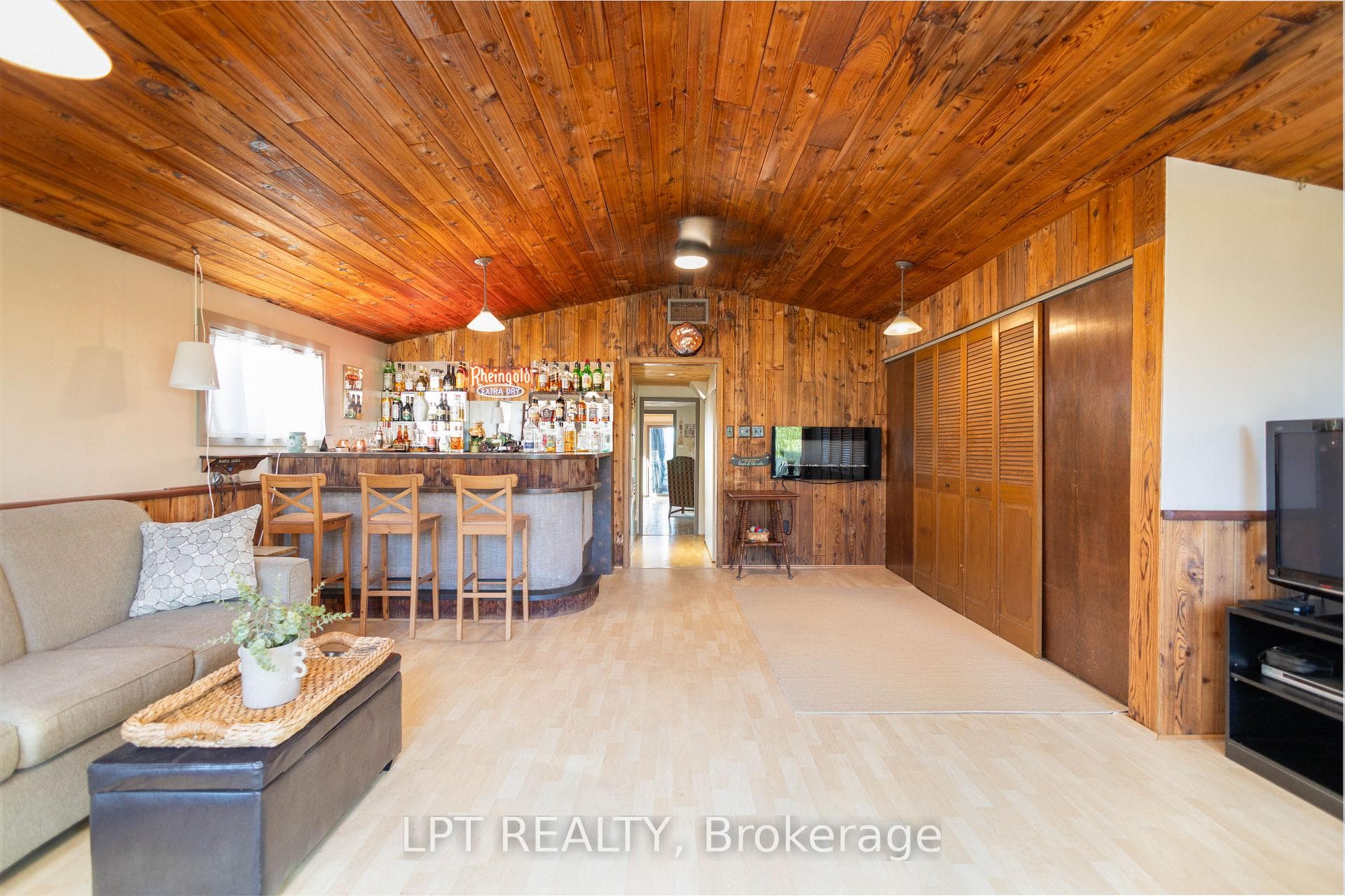 122 Blue Heron Drive photo 13