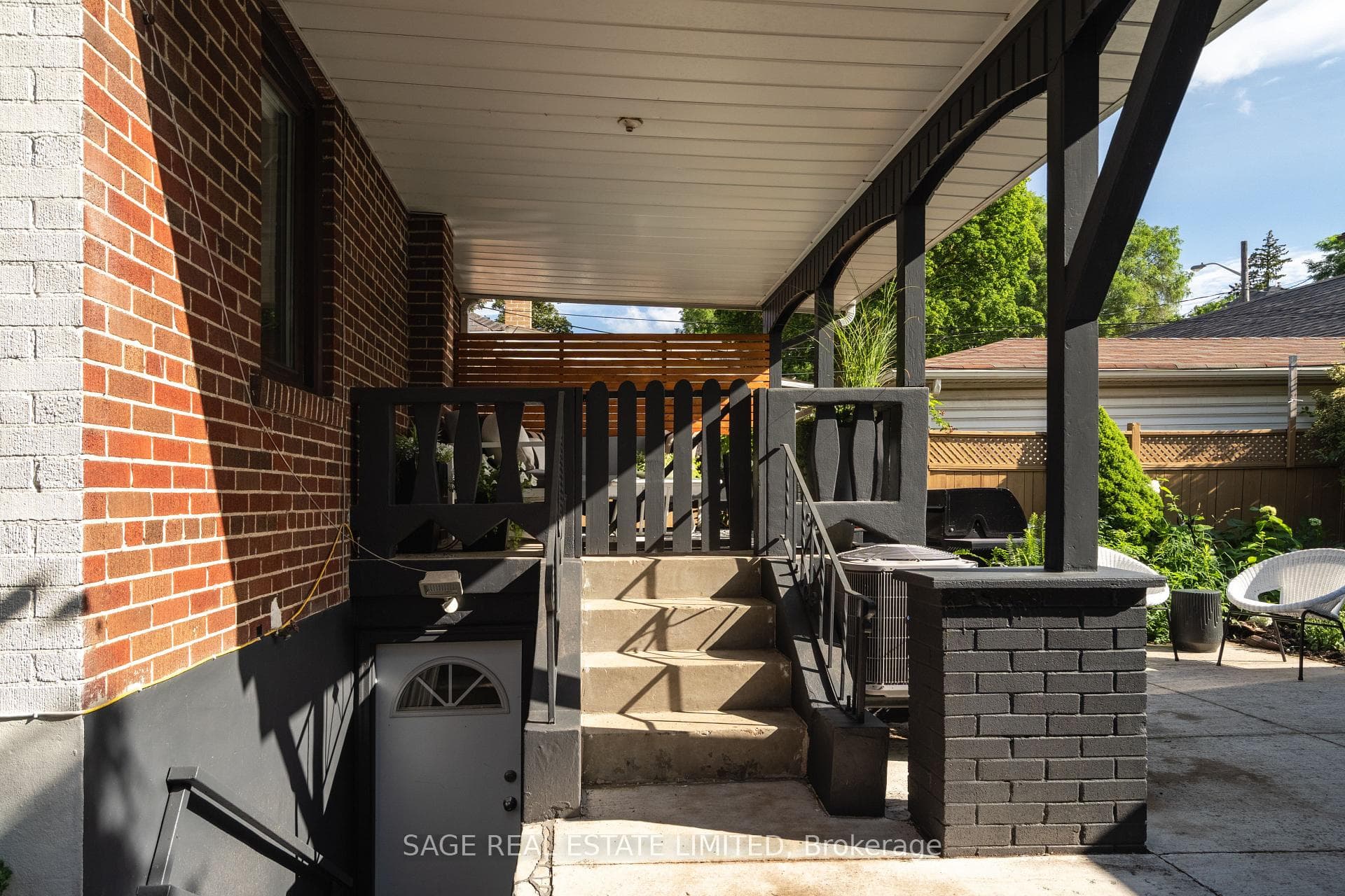 505 Caledonia Road photo 34