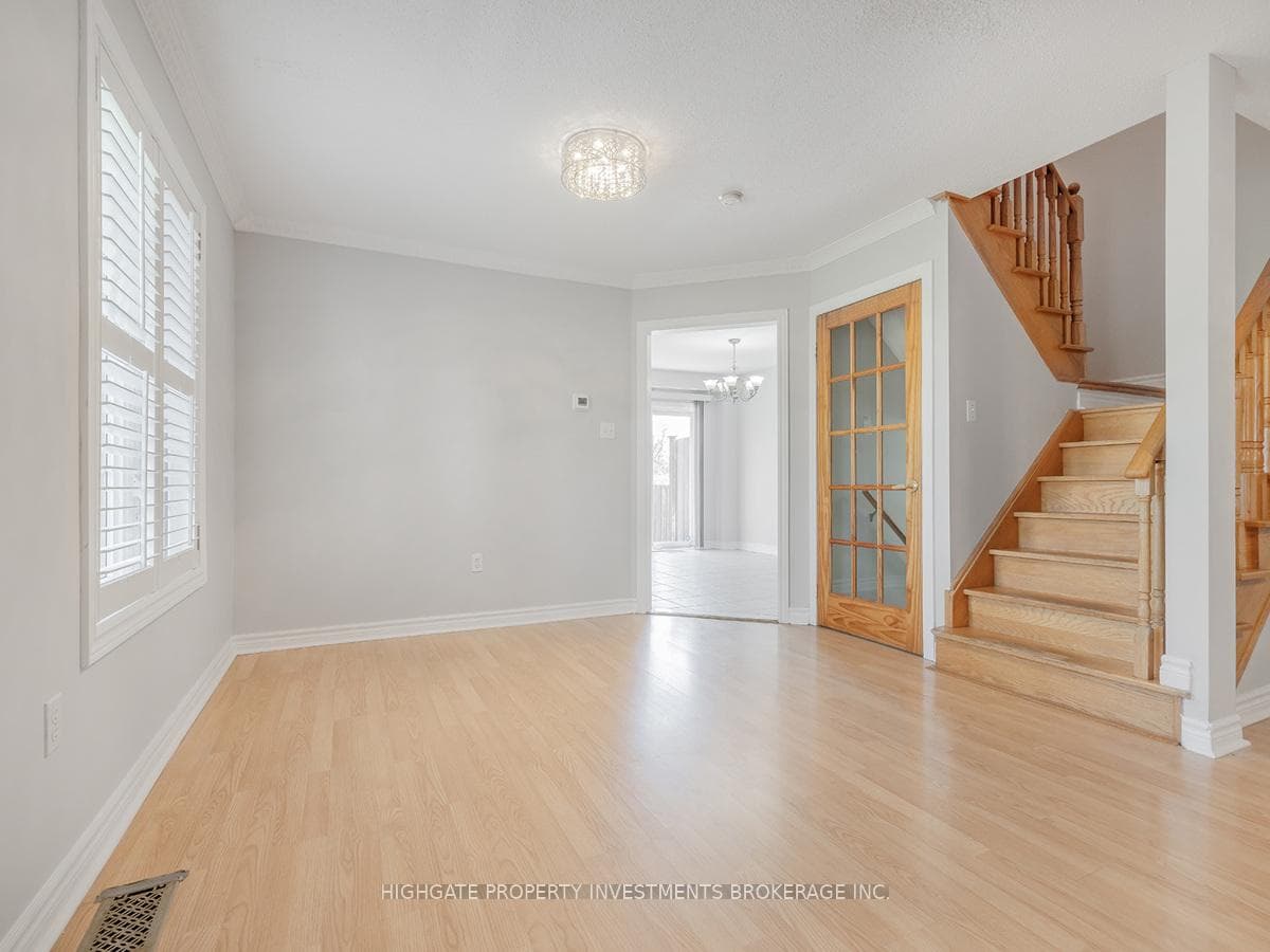 81 VILLAGE VISTA Way photo 8