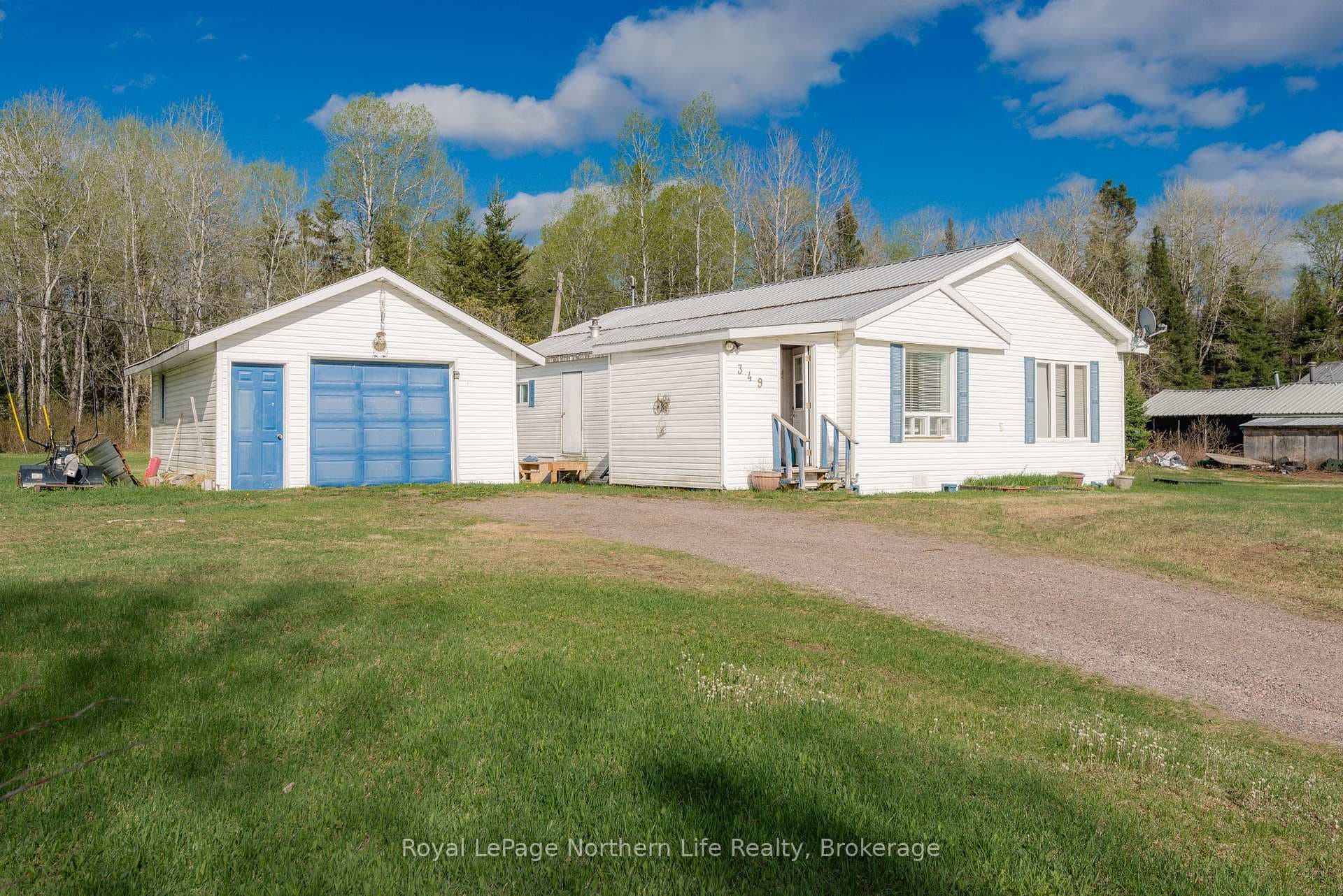 349 North River Road photo 9