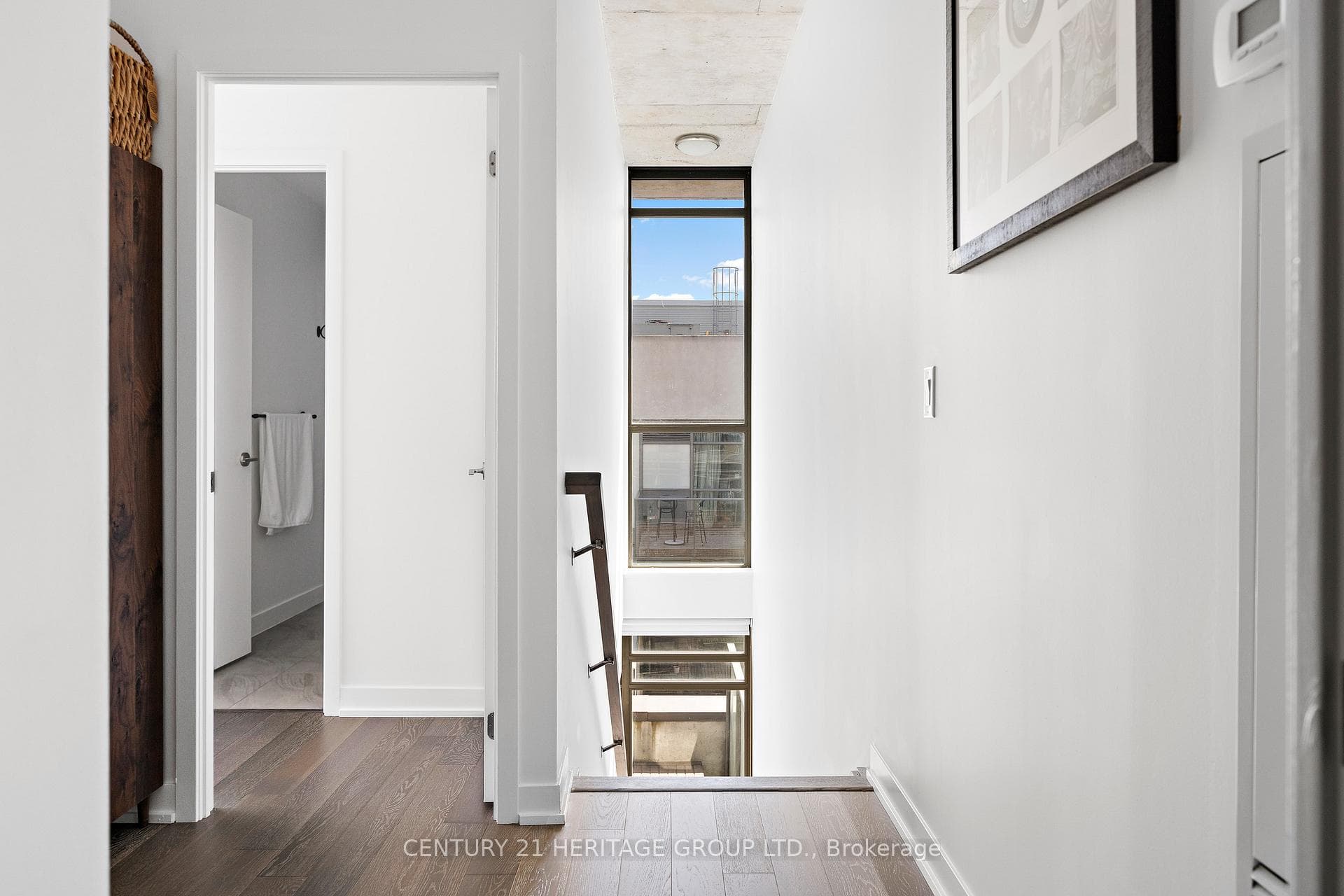 8 Gladstone Avenue Unit 703 photo 30