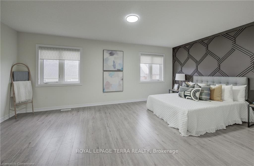 18 Elliot Avenue photo 30