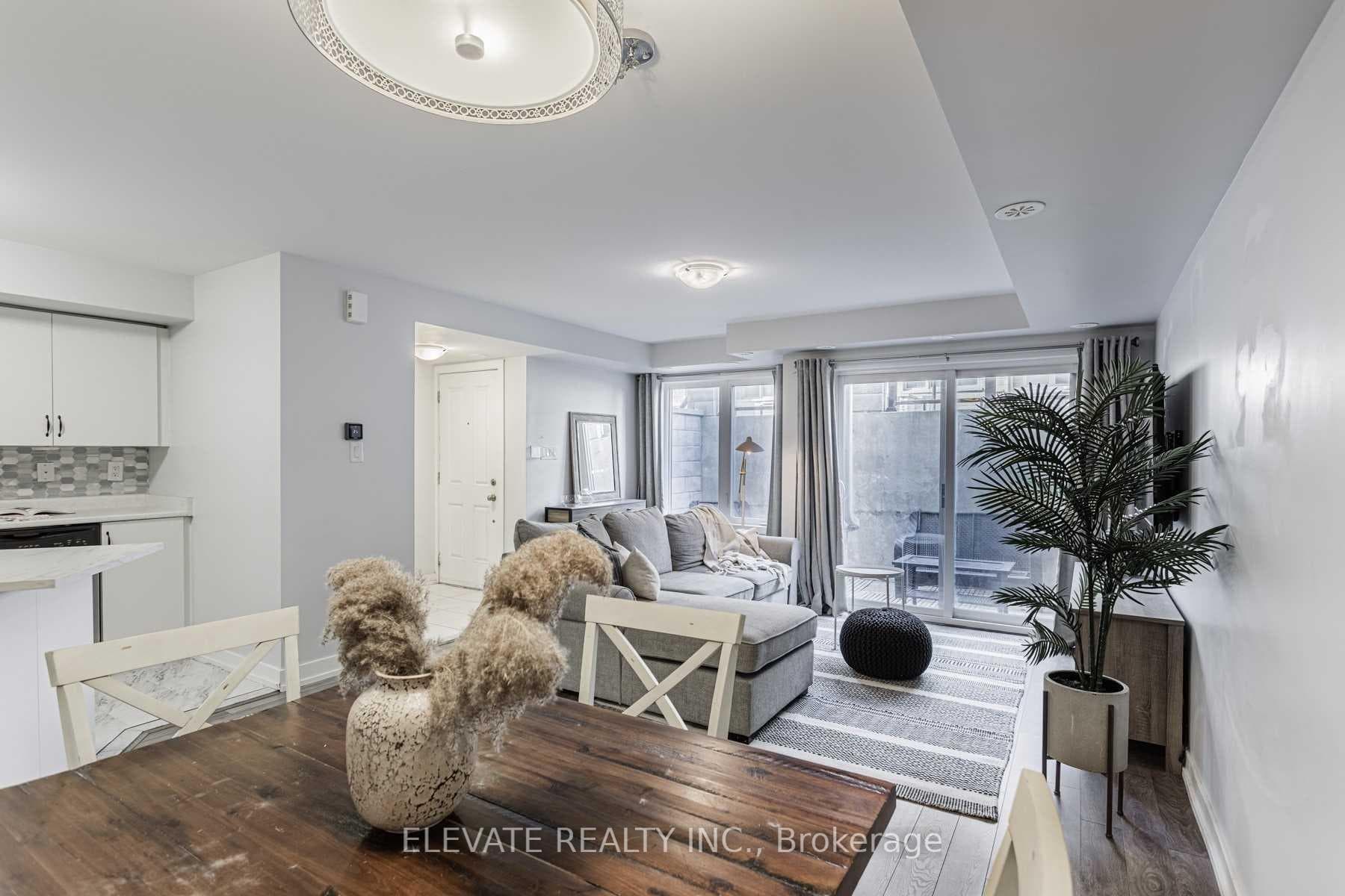 100 Parrotta Drive Unit 81 photo 7