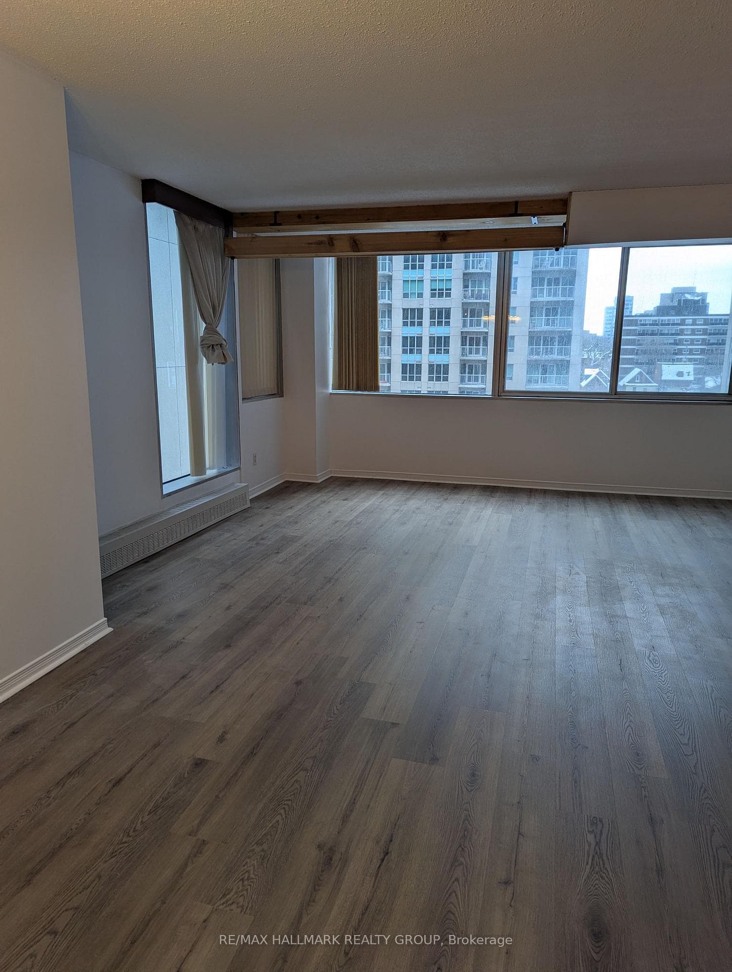 160 George Street Unit 706 photo 12