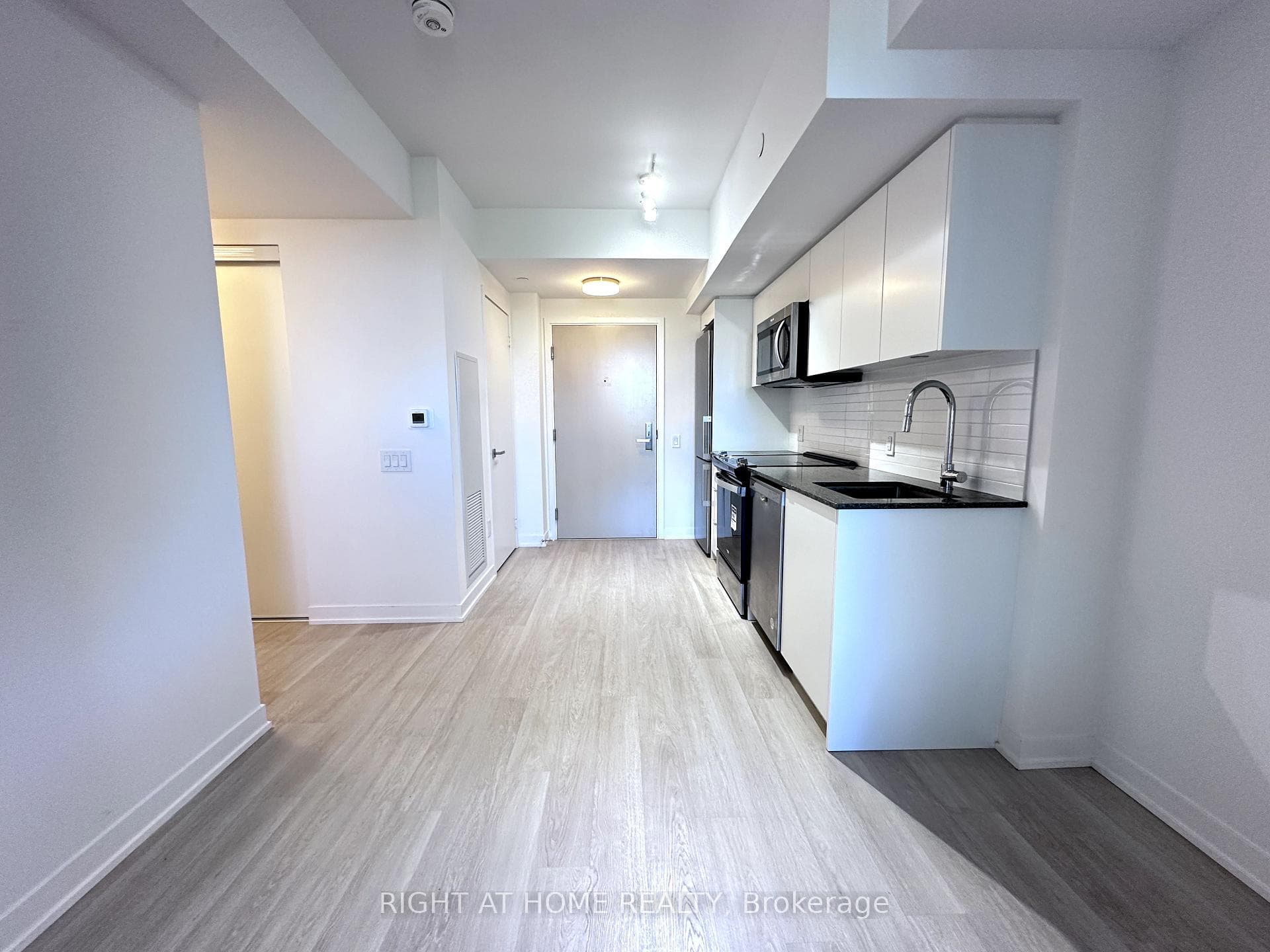 500 Wilson Avenue Unit 313 photo 11