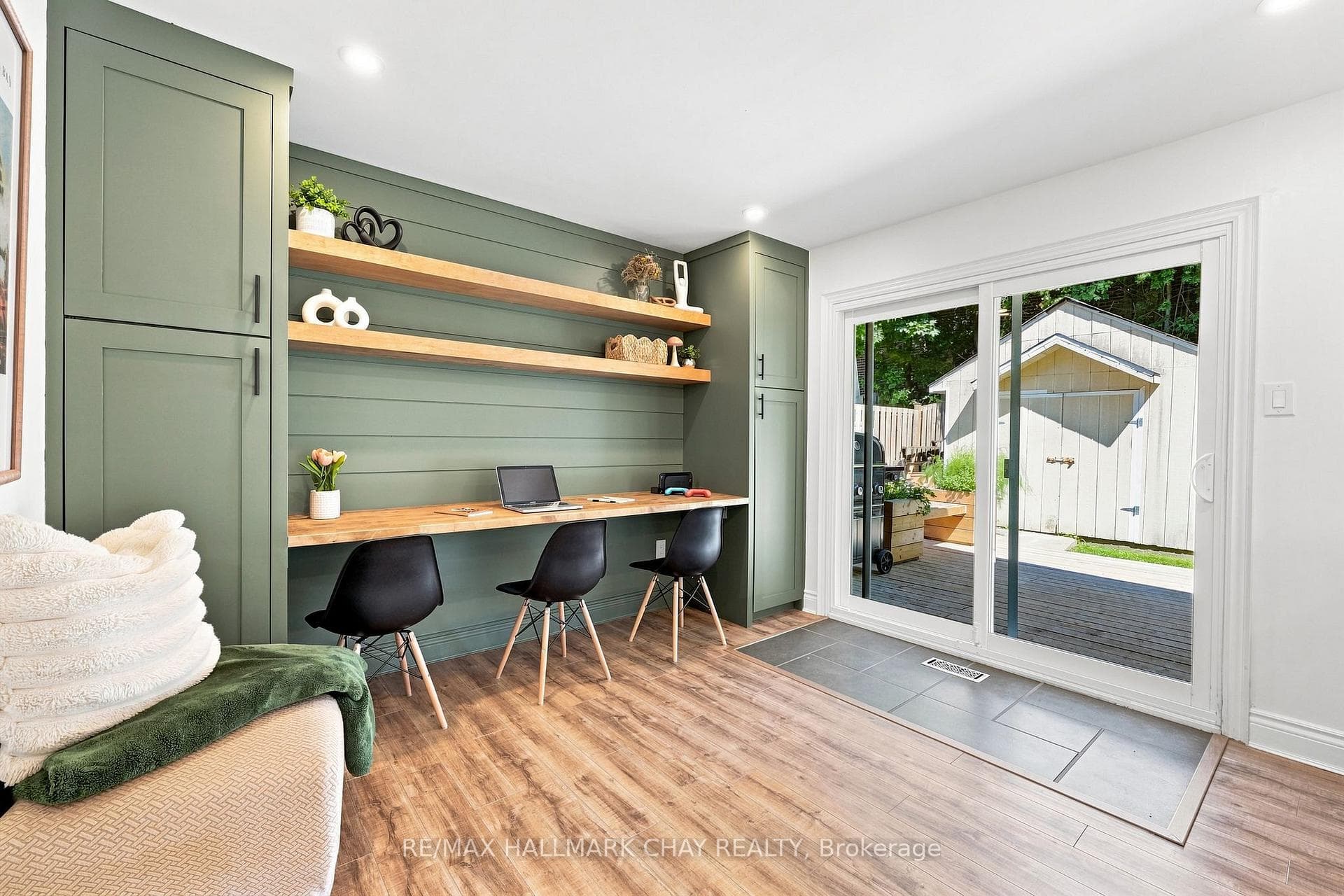 278 Carlisle Street photo 5