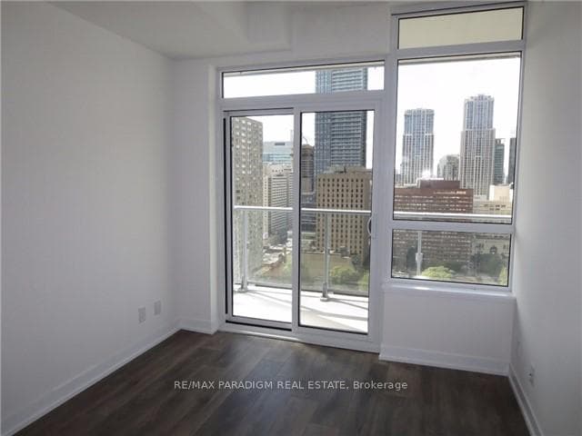 365 Church Street Unit 2413 photo 4