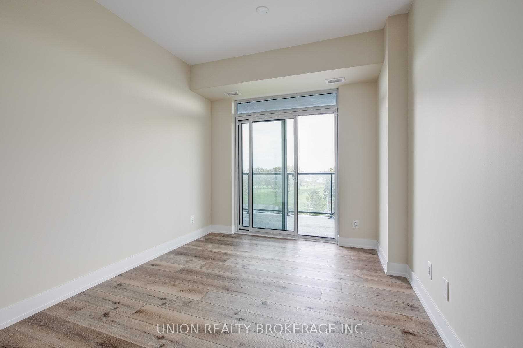 1316 Kingston Road Unit 504 photo 18