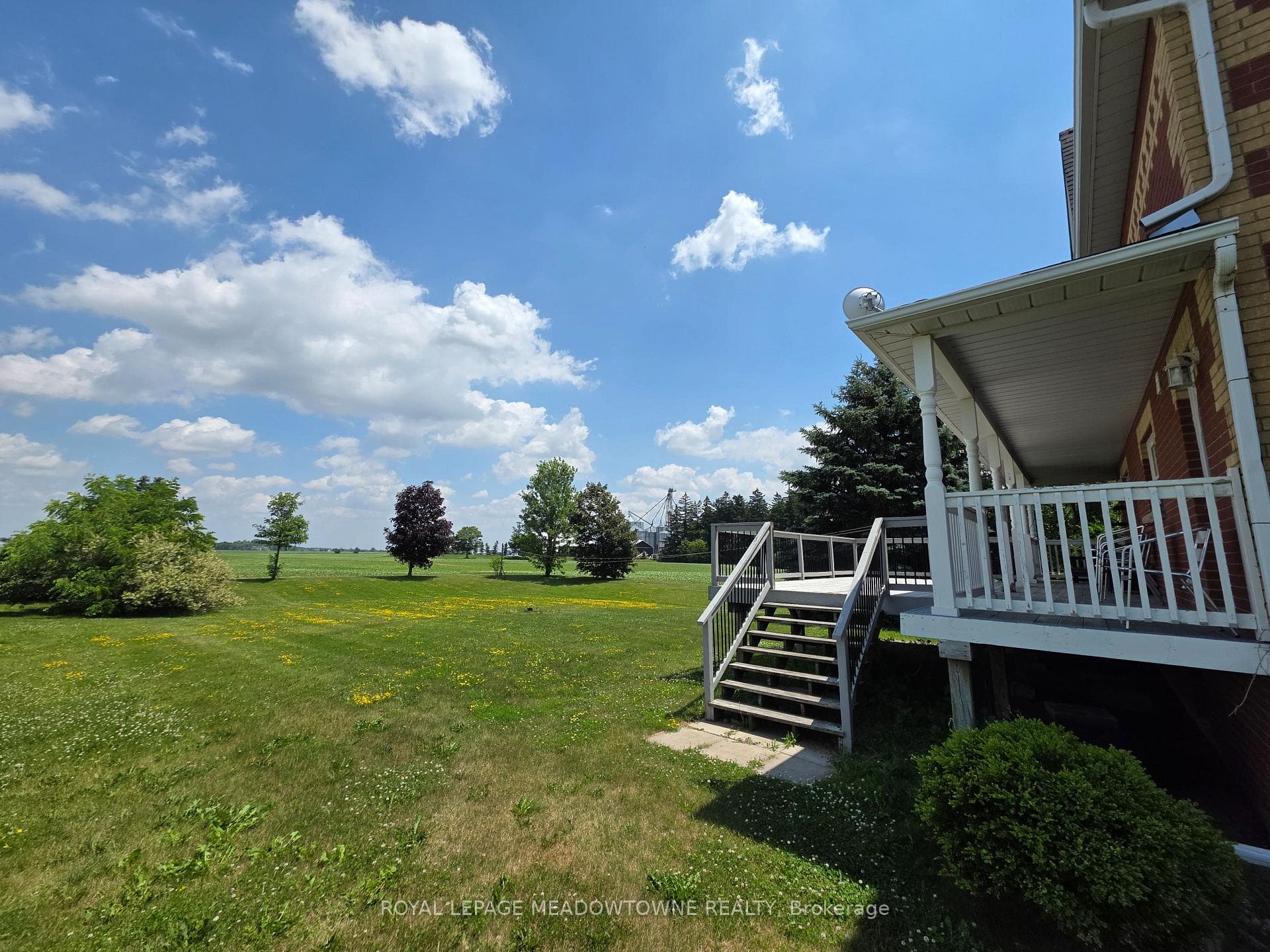 13727 Creditview Road photo 6