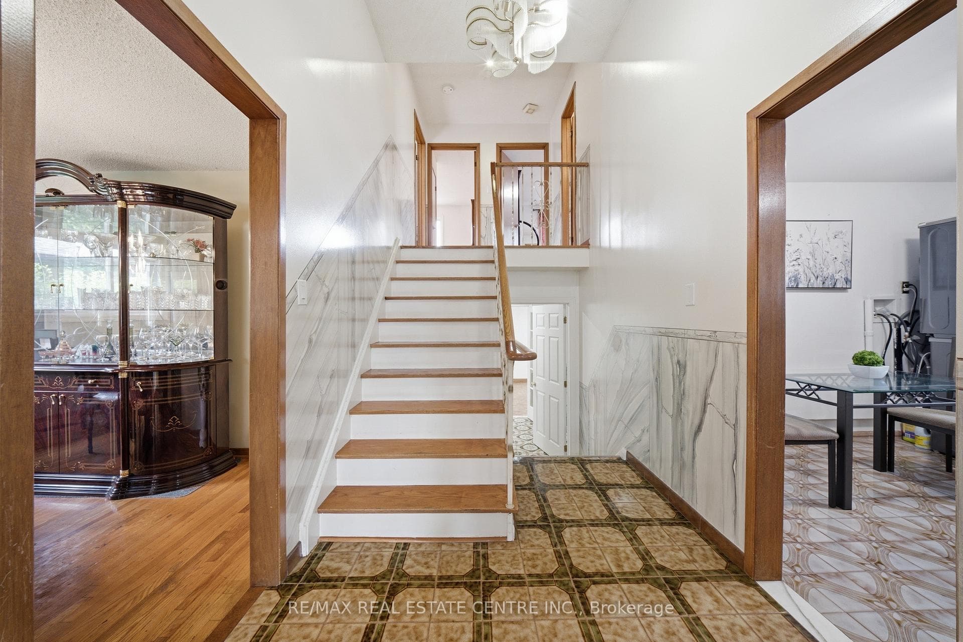 4 Manorcrest Street photo 15