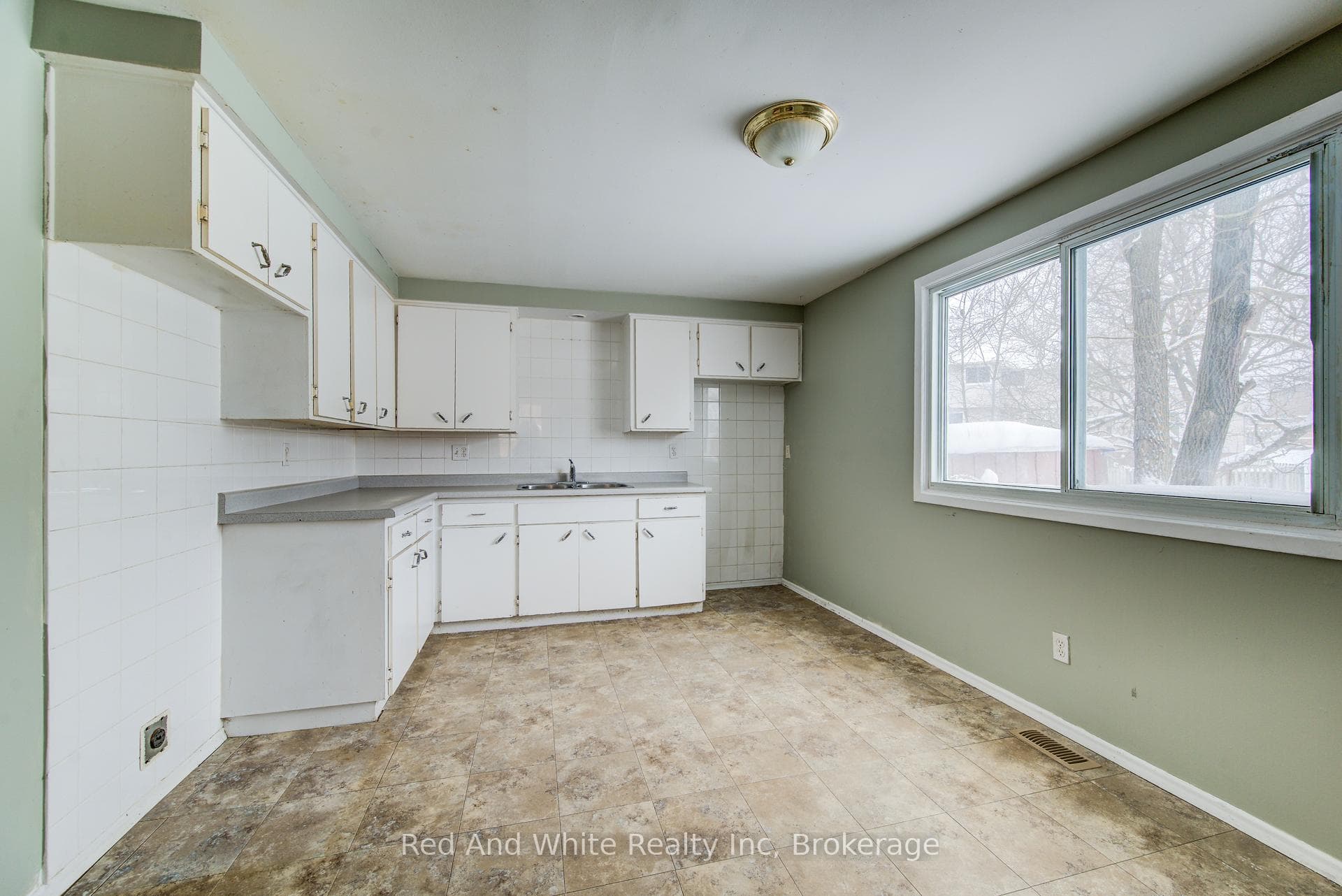 52 Avonwood Drive photo 14