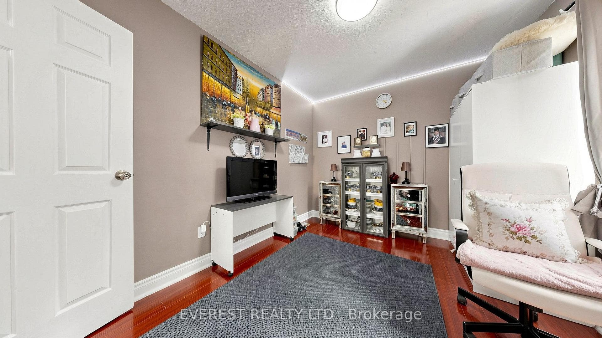 922A Danforth Road photo 18