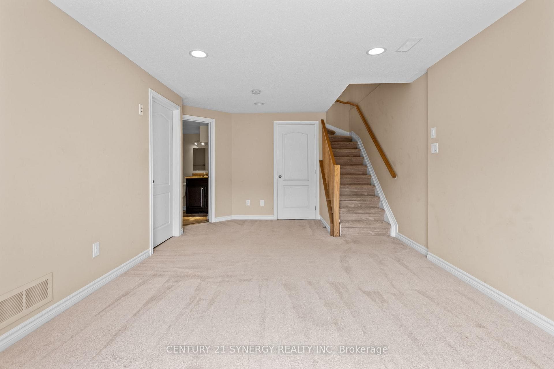 430 Foxhall Way photo 30