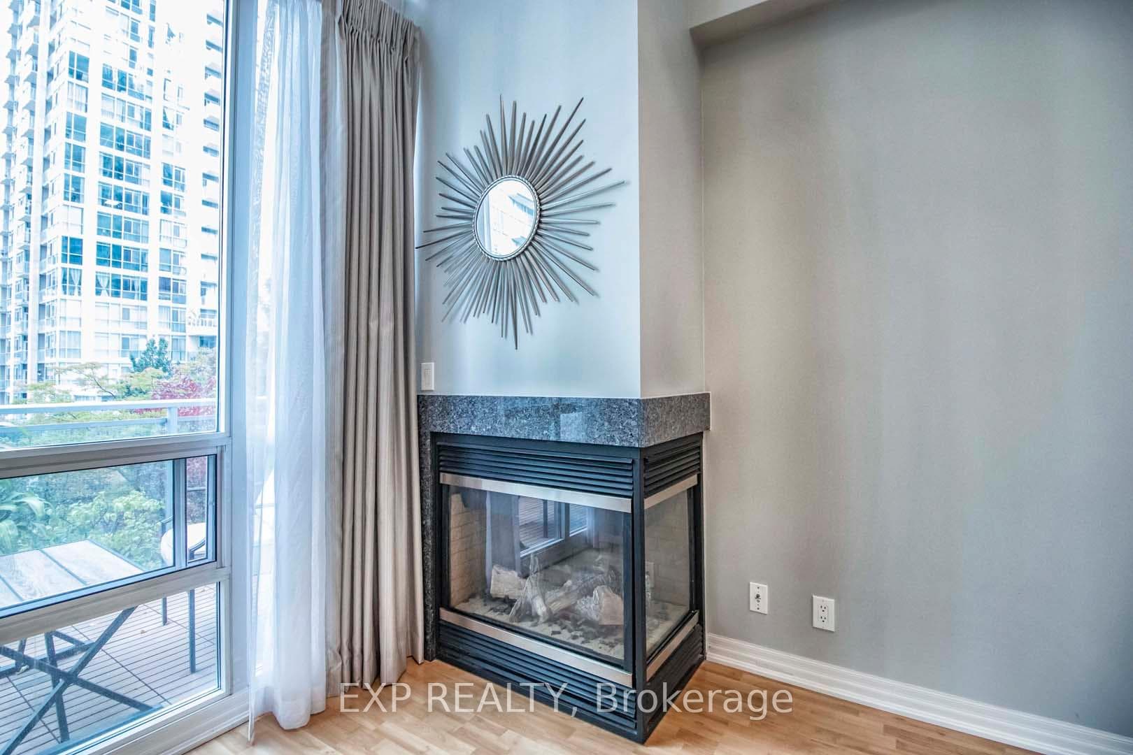 3939 Duke Of York Boulevard Unit 707 photo 16