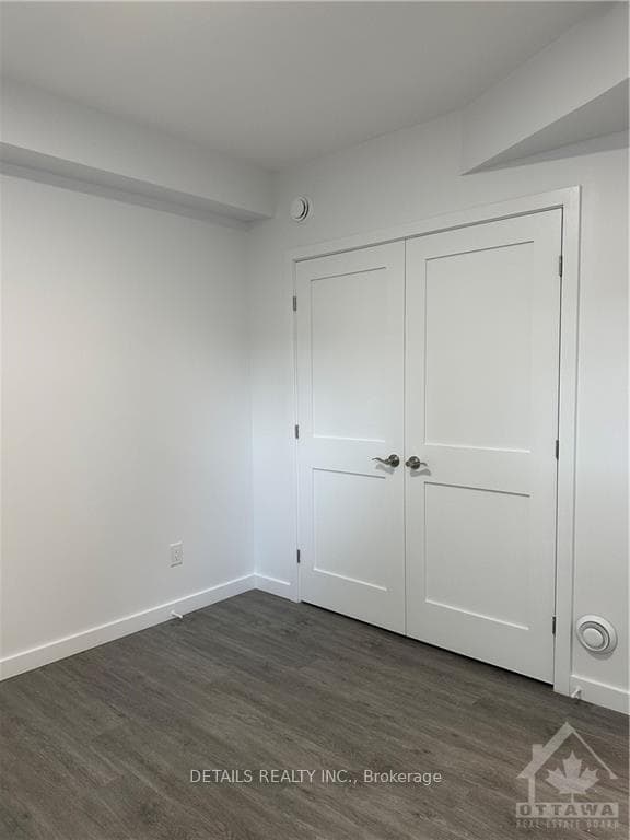 842 DUNDEE Avenue Unit B photo 16
