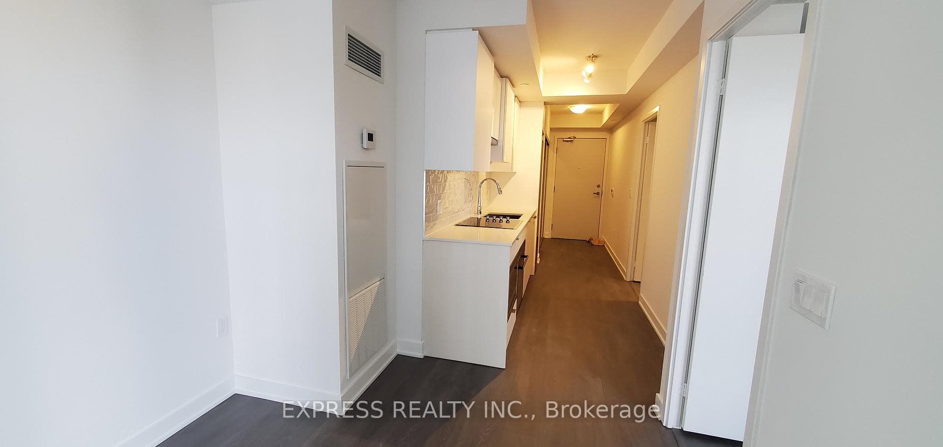 99 Broadway Avenue Unit 805 photo 7