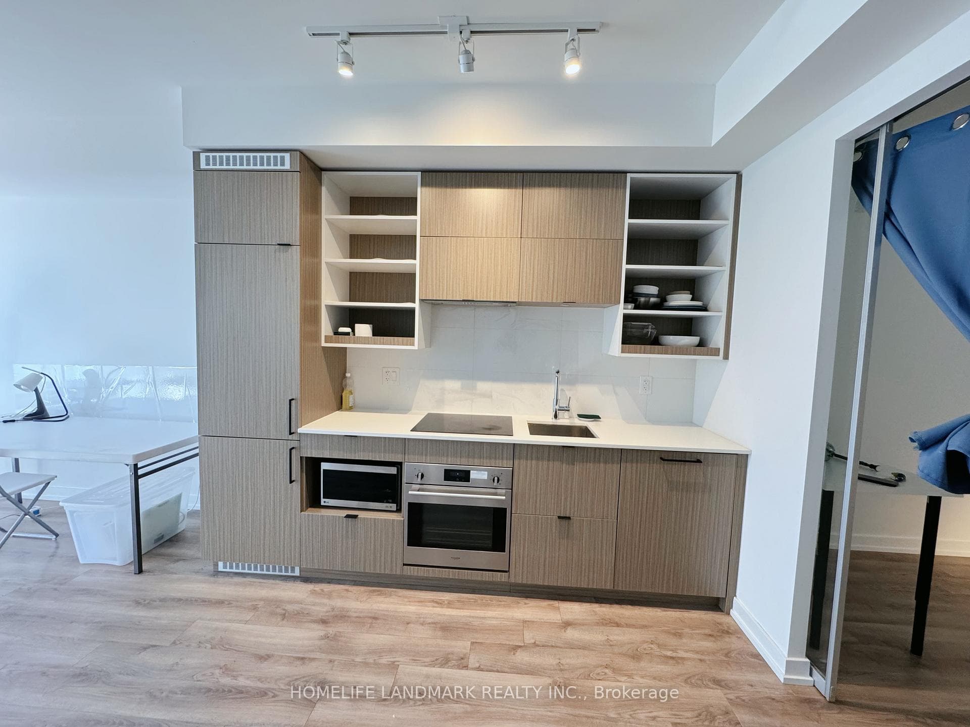 20 Edward Street Unit 1607 photo 12