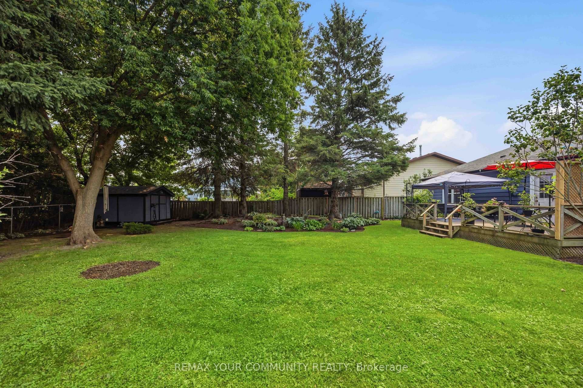 15 Georgina Street photo 33