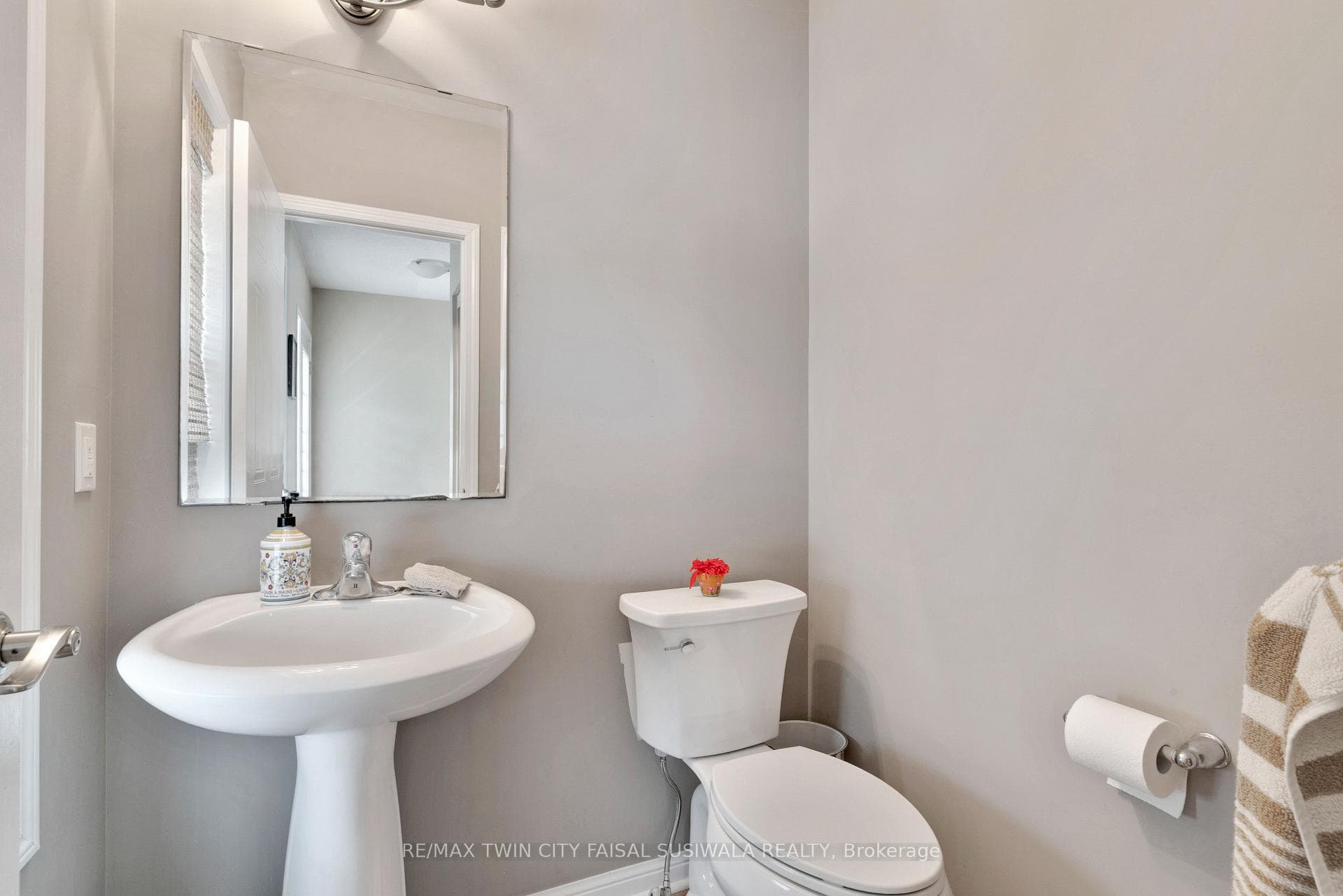 298 Garth Massey Drive photo 9