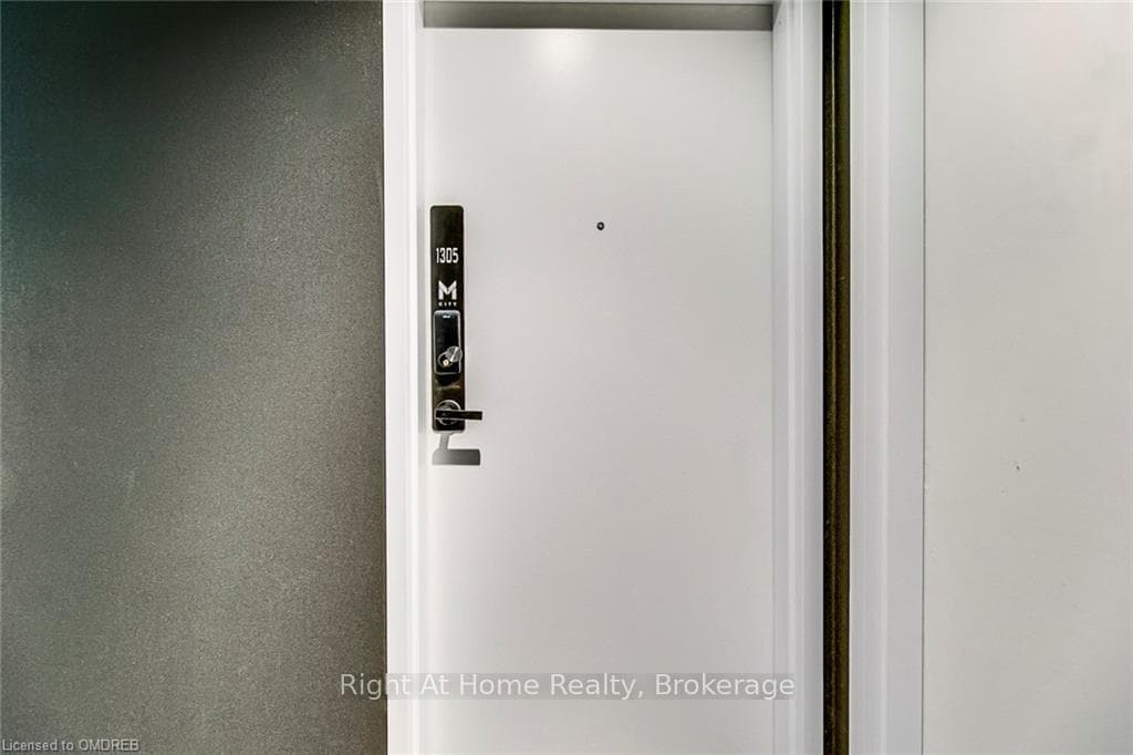 3883 QUARTZ Road Unit 1305 photo 4