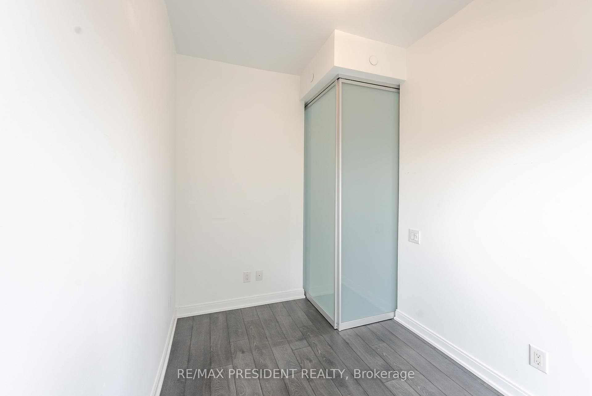 50 Charles Street Unit 2715 photo 18