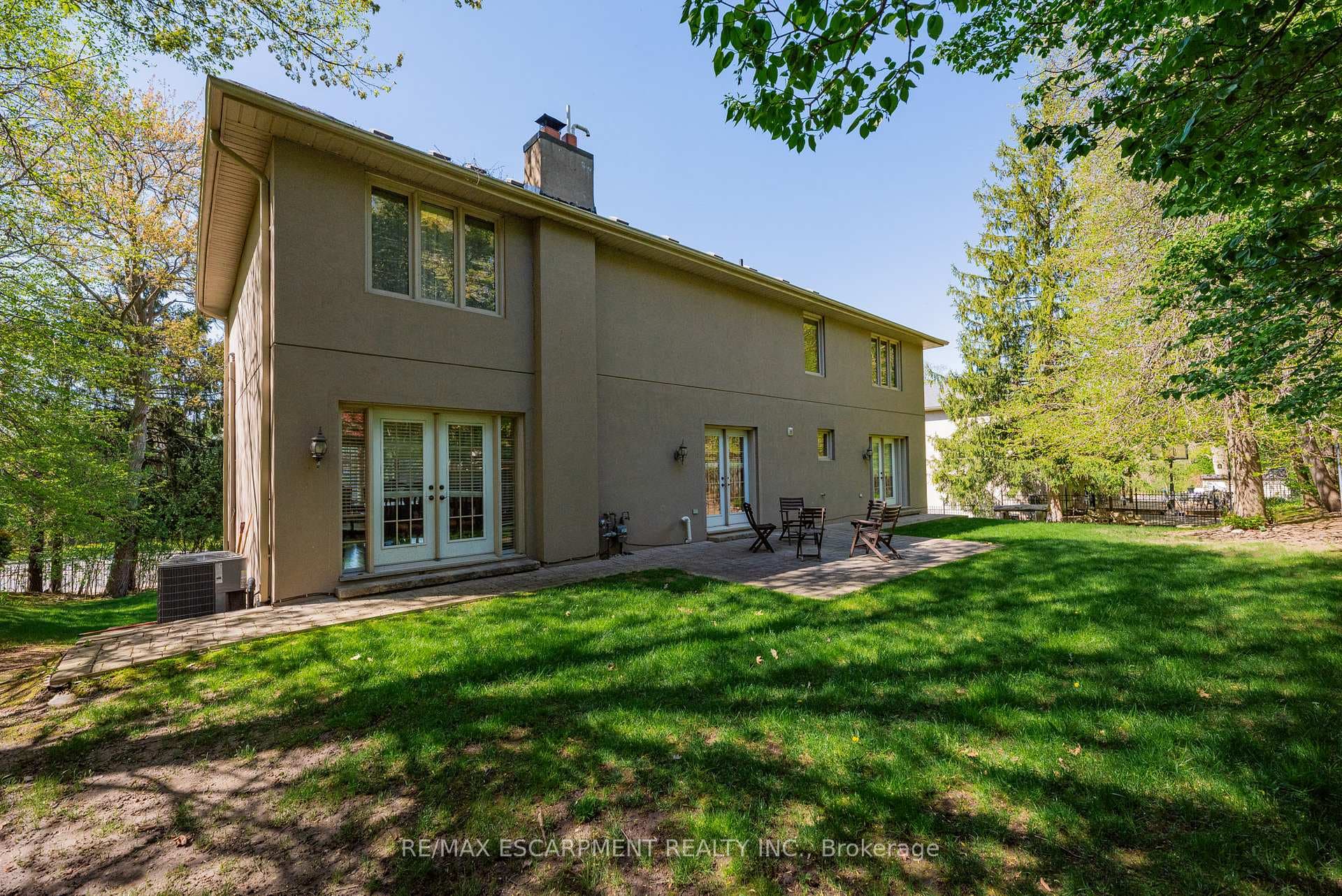 1034 Lakeshore Road photo 41