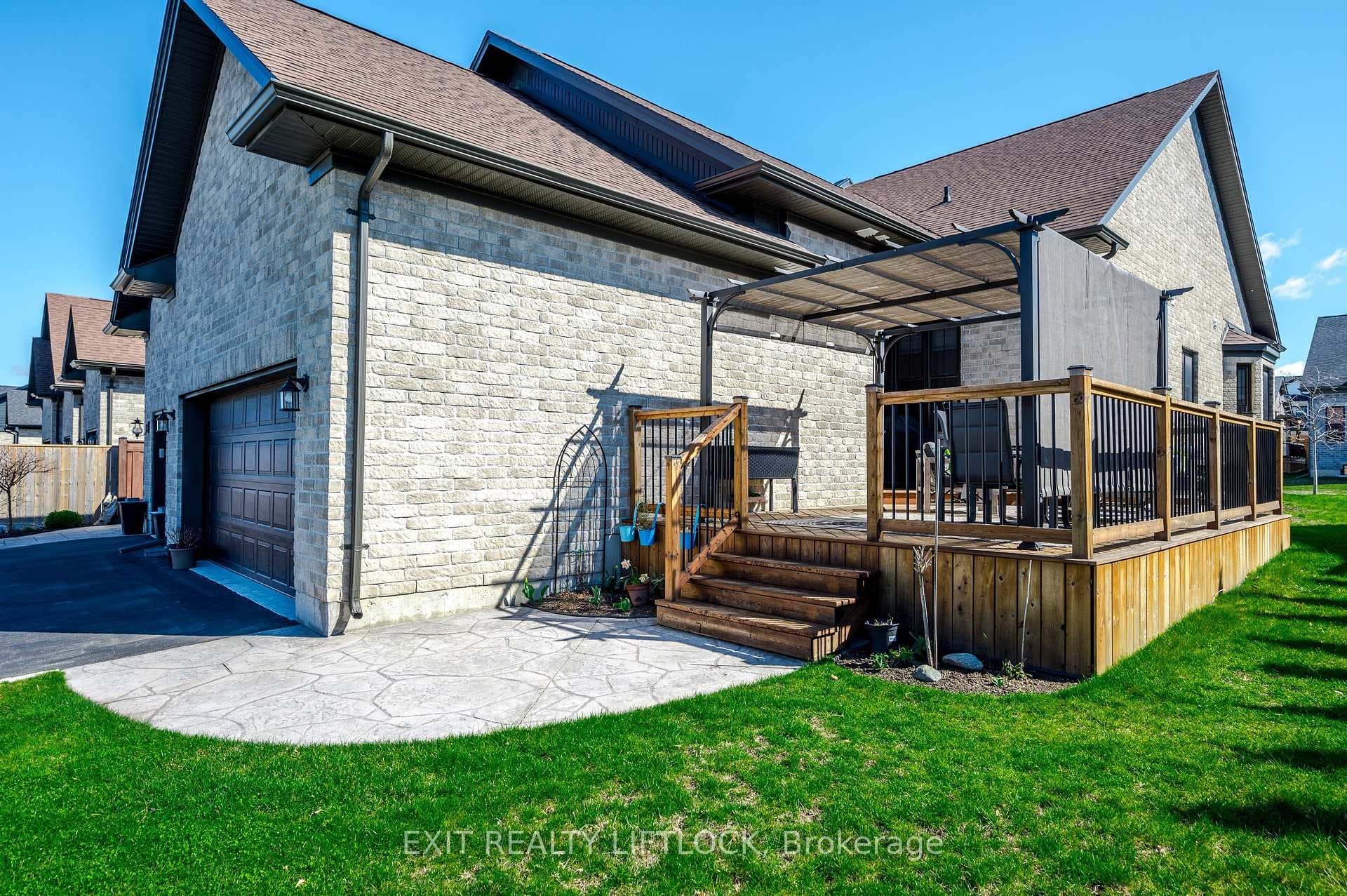 727 Elmer Hutton Street photo 38