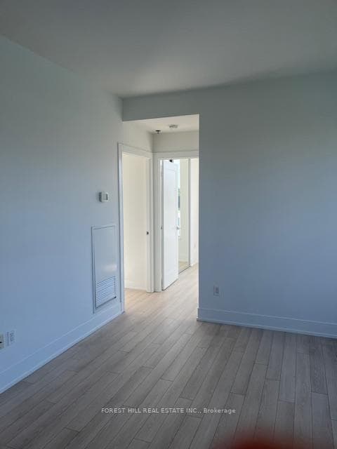 310 Tweedsmuir Avenue Unit 412 photo 14