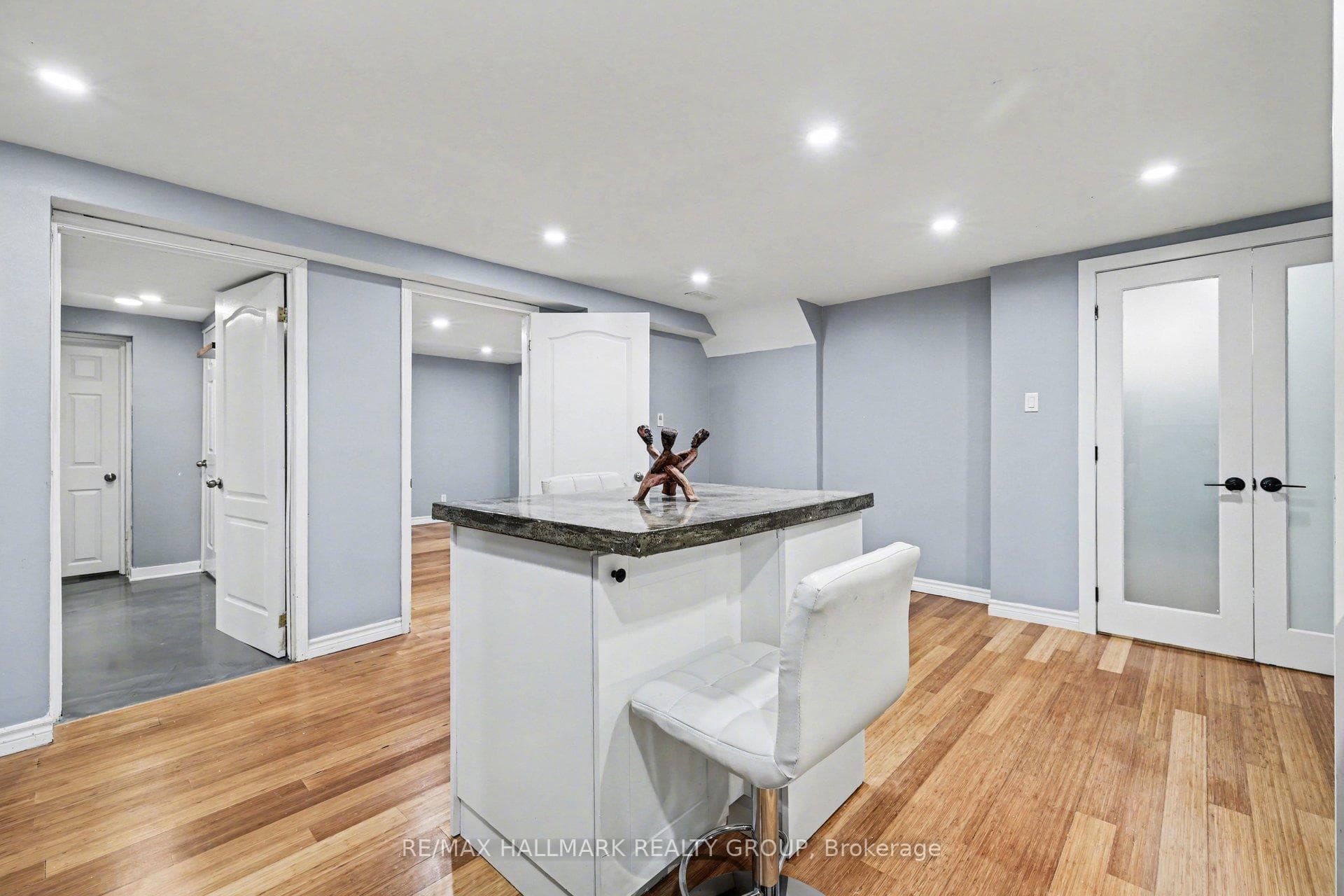 1307 Vancouver Avenue Unit B photo 8