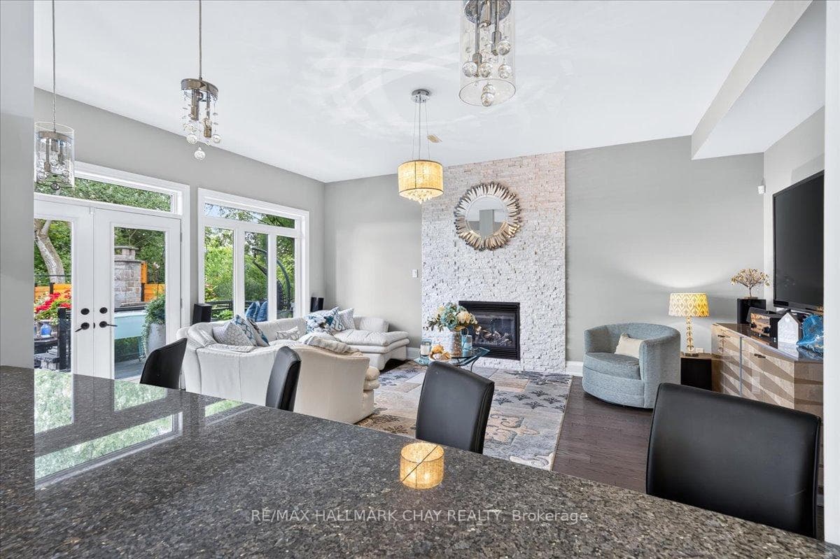665 Park Road photo 15