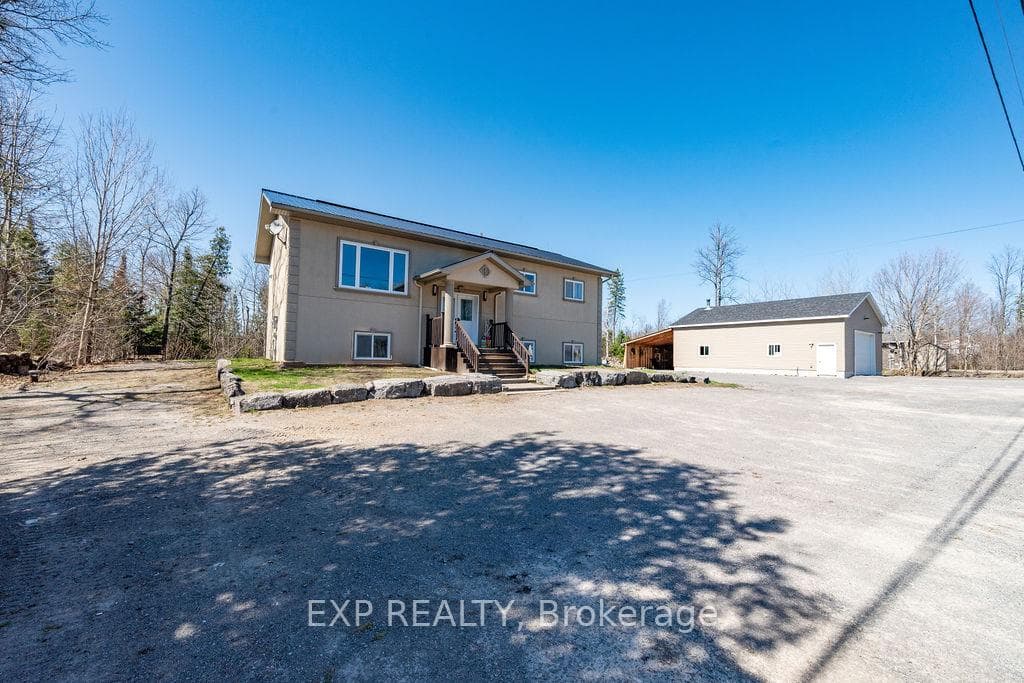 Welcome to 29 Partridge Drive, Calabogie, ON!