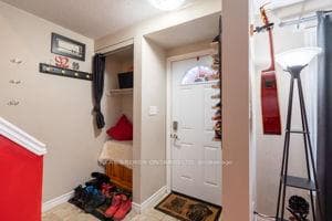 1725 Ernest Avenue Unit 14 photo 2