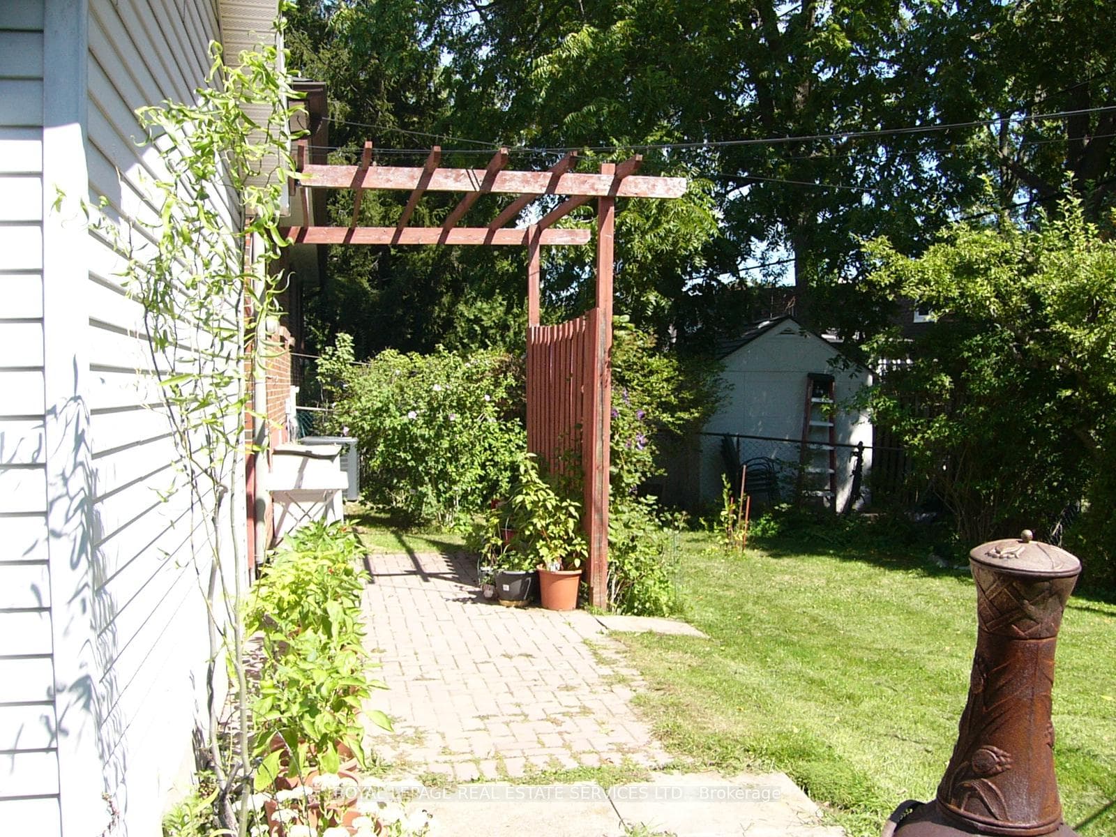 1193 Ingledene Drive photo 24