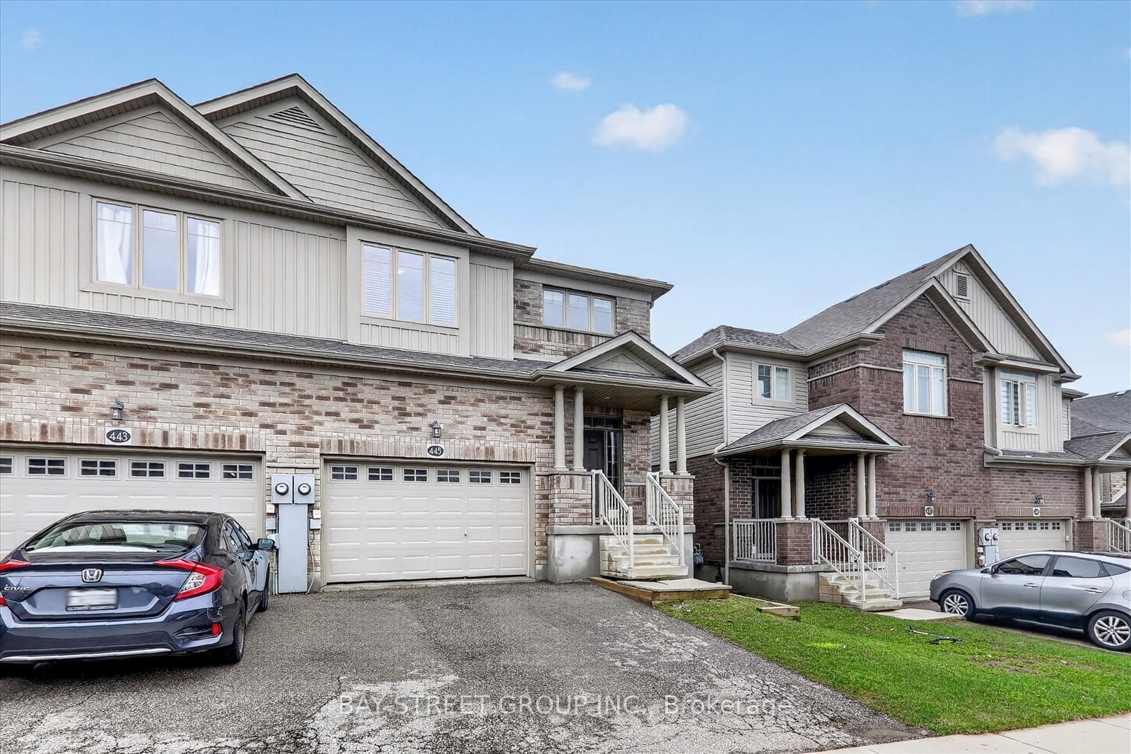 445 Avens Street photo 6