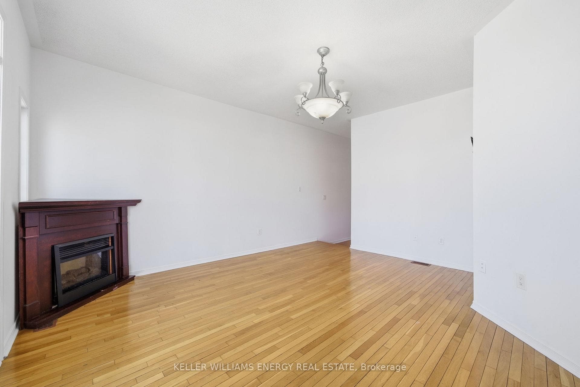 158 Madden Place photo 20