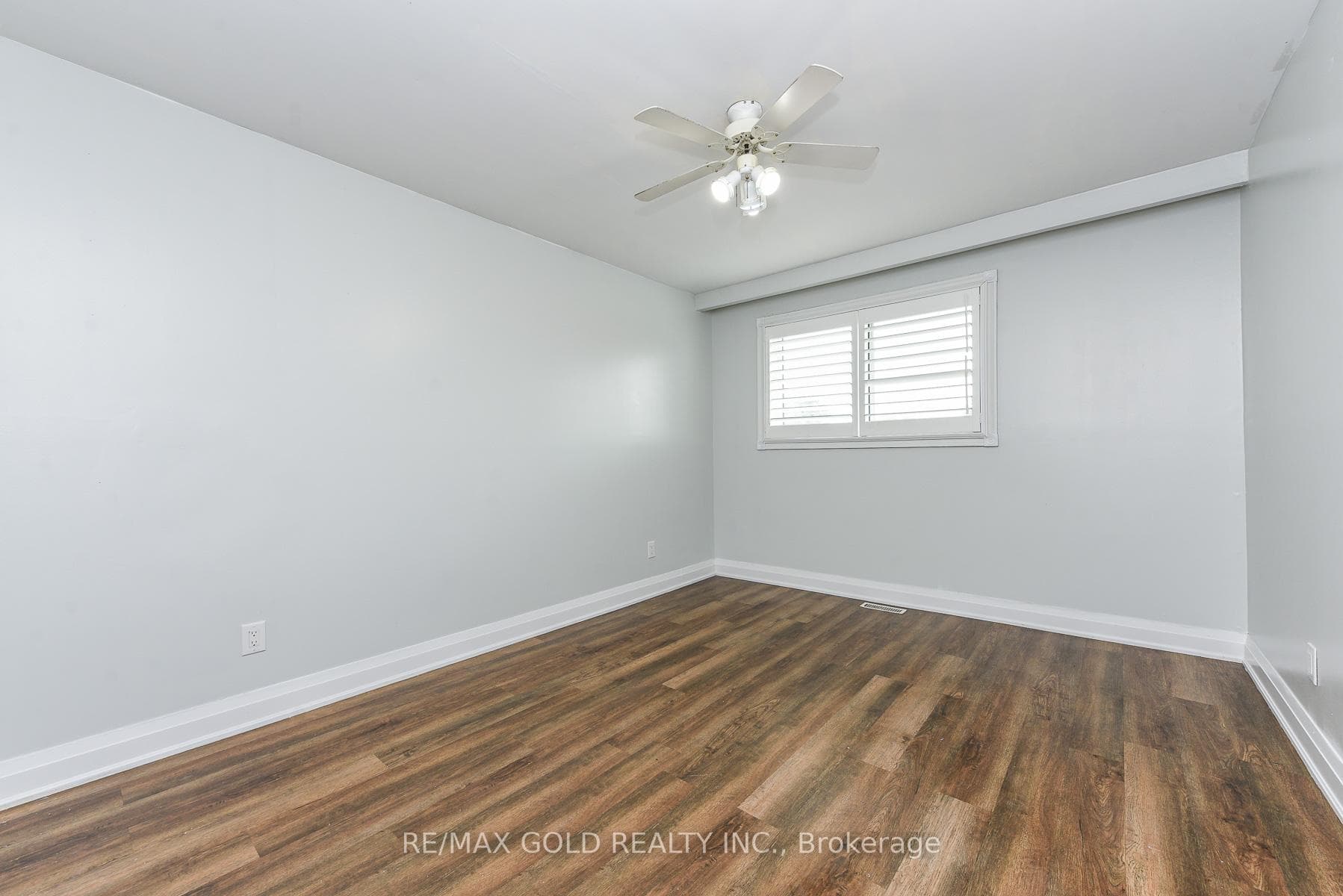 3773 Darla Drive photo 12