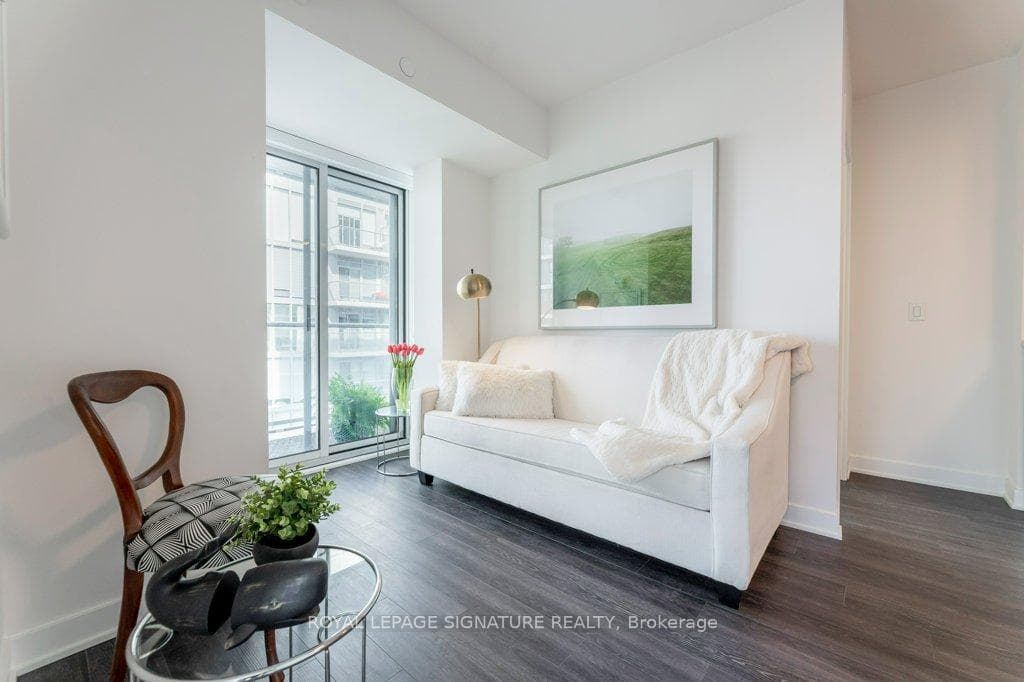 195 Redpath Avenue Unit 3612 photo 7