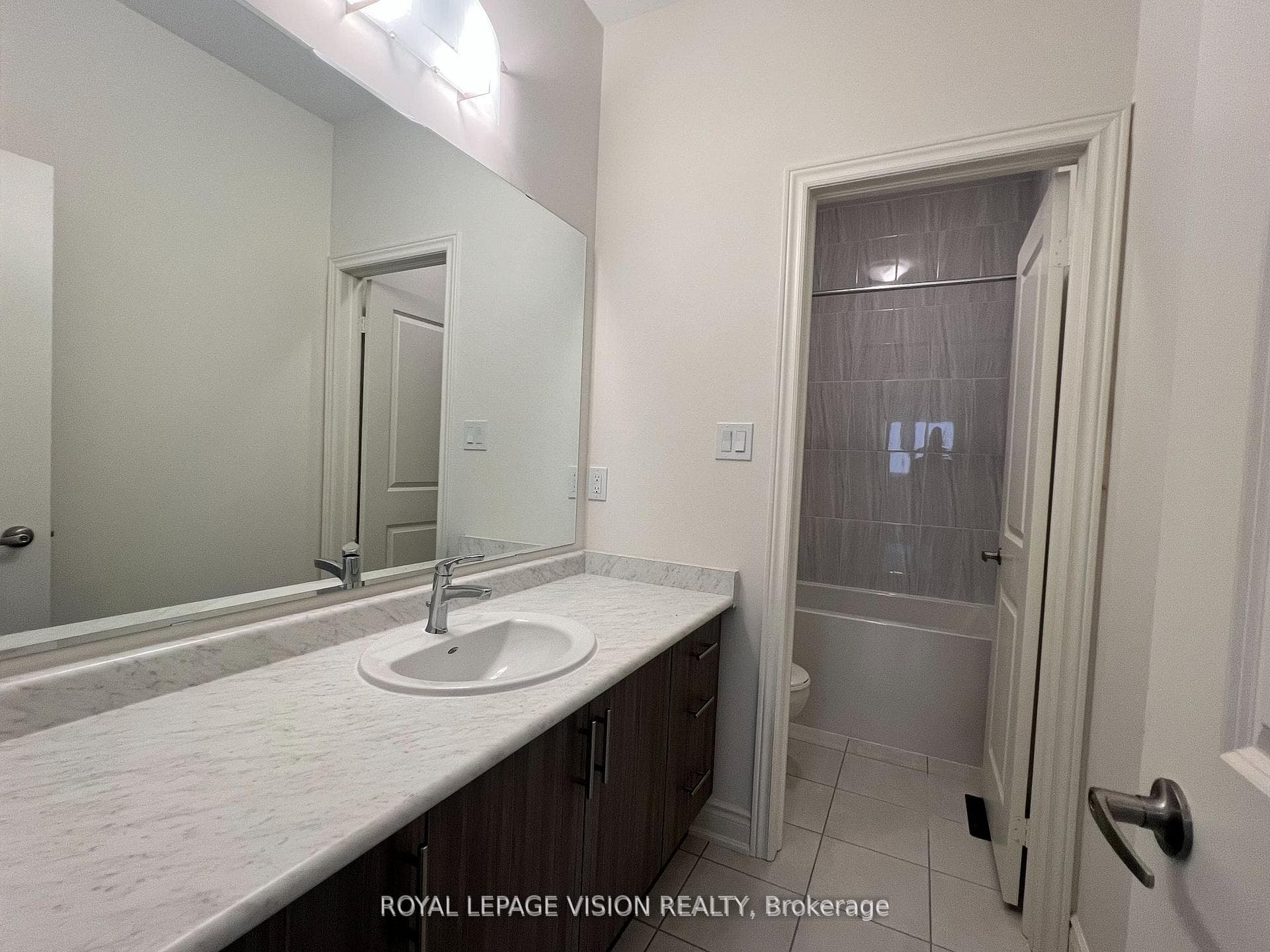 1450 Wheatcroft Drive photo 31
