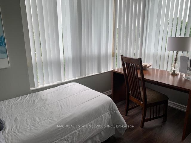 8501 Bayview Avenue Unit 515 photo 6