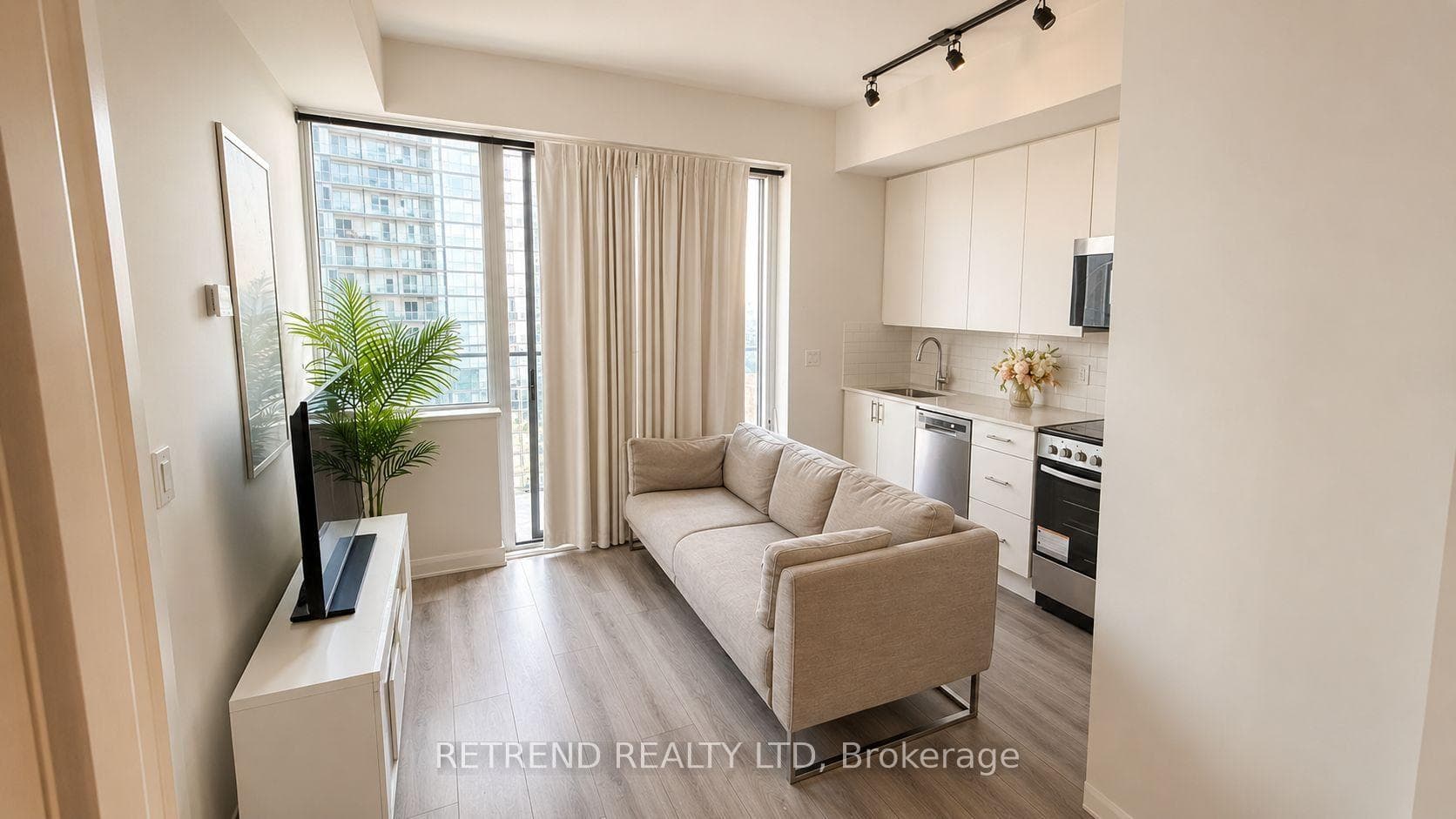 15 Ellerslie Avenue Unit 2703 photo 6