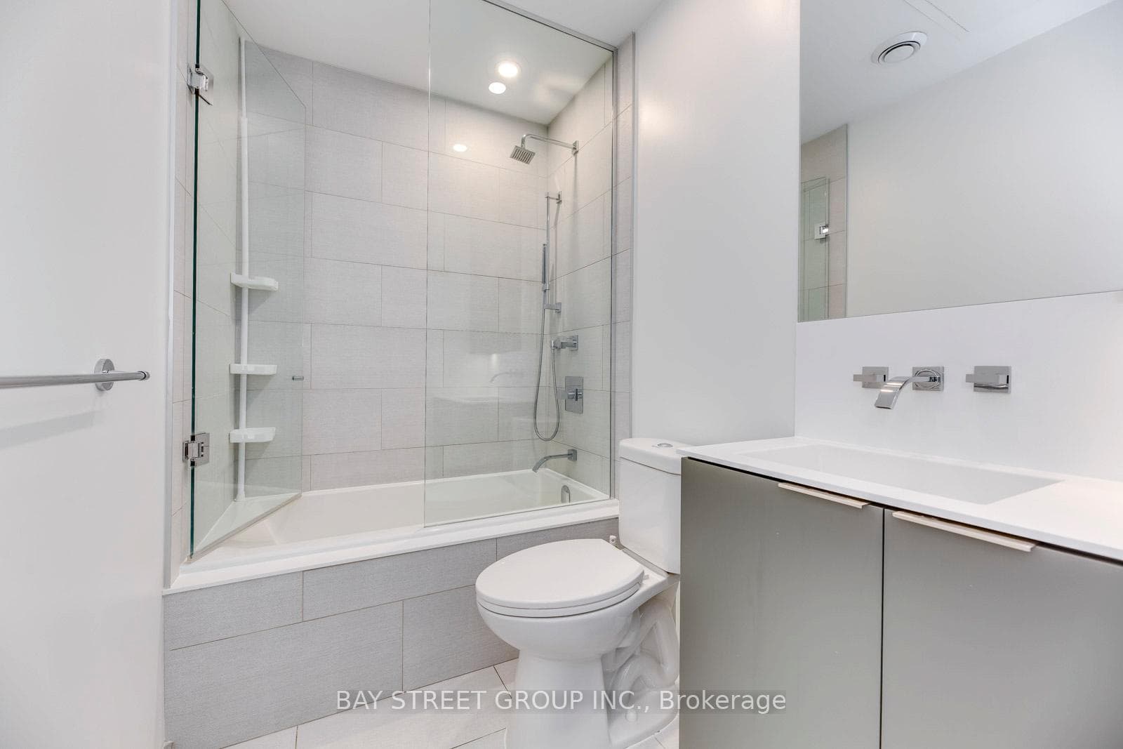 16 Bonnycastle Street Unit 3801 photo 23