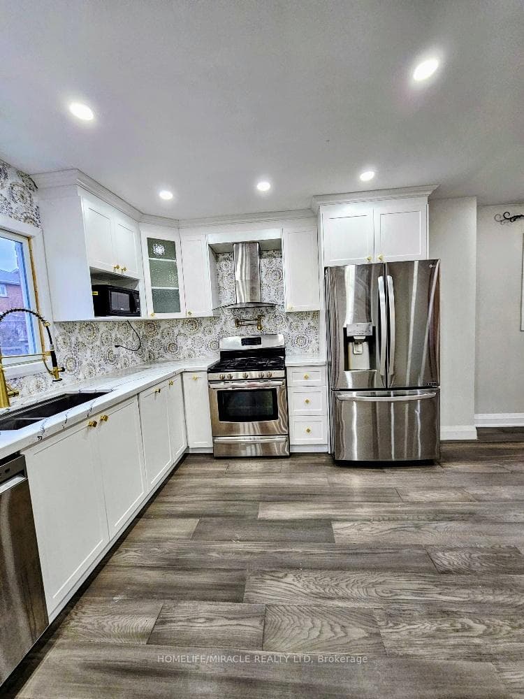 21 Larner Drive Unit Main photo 9