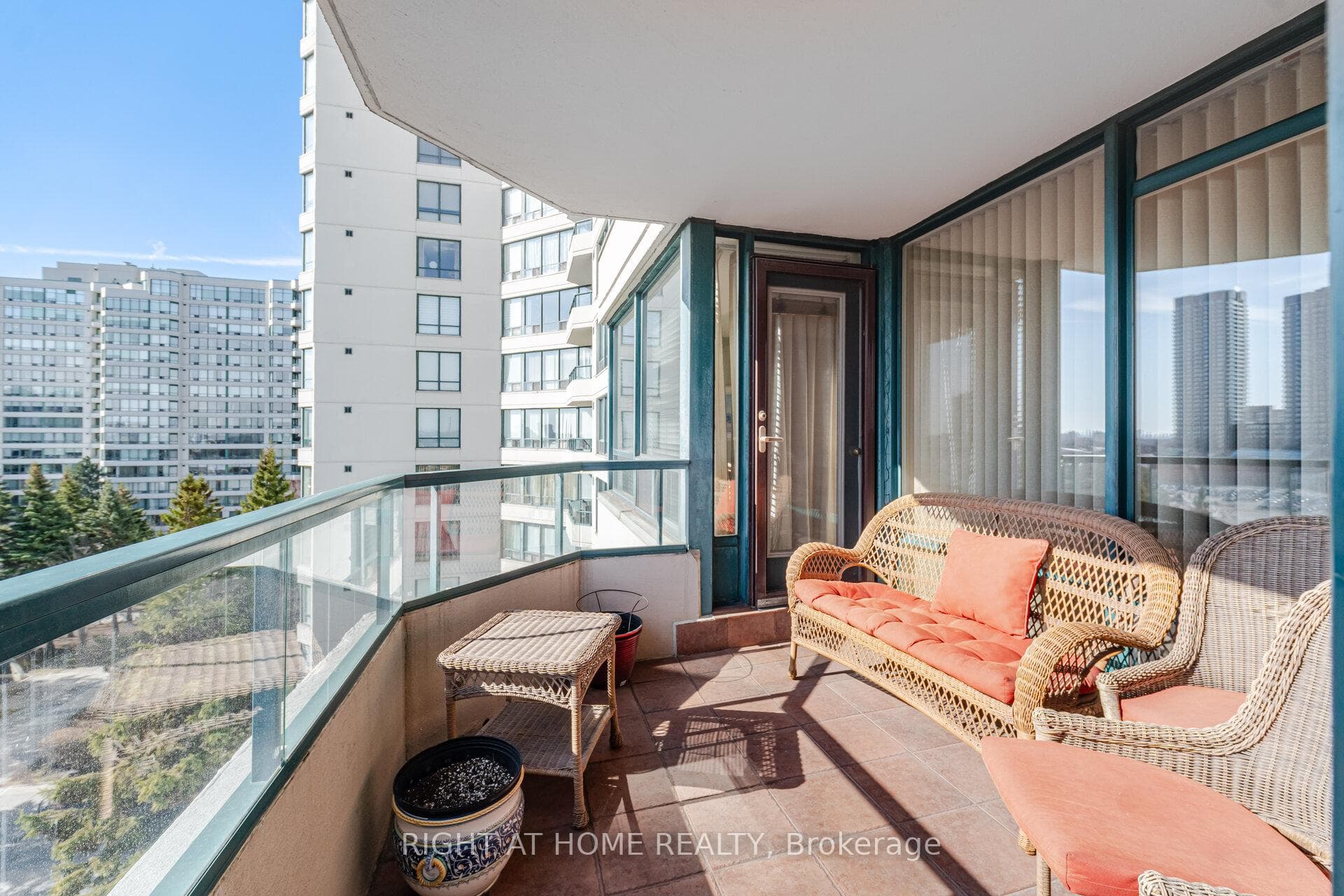 120 Promenade Circle Unit 711 photo 30