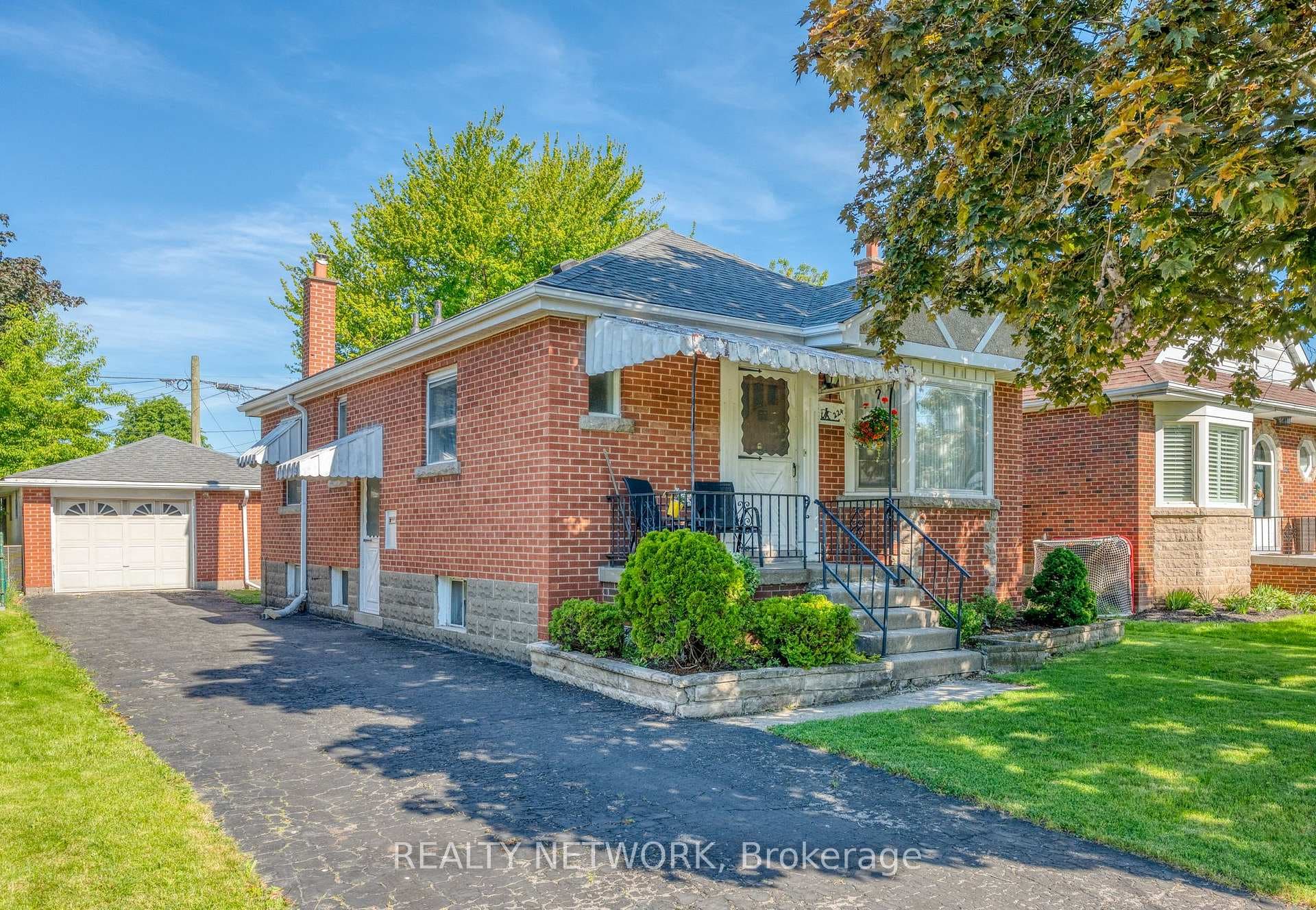 224 Glencarry Avenue photo 2