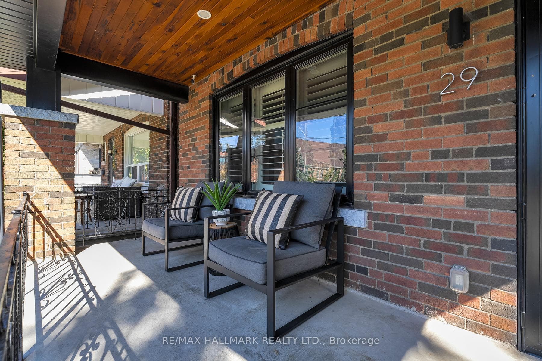 29 Lesmount Avenue photo 3