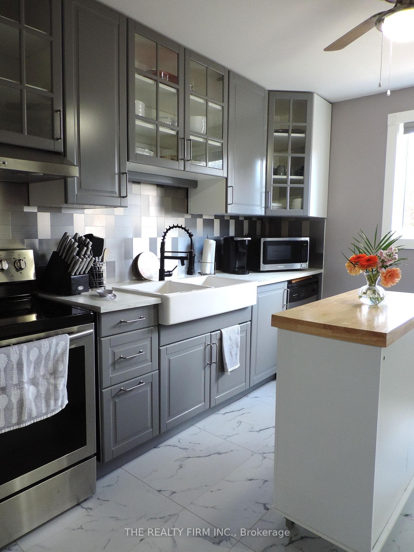 474 Southdale Road Unit 33 photo 8