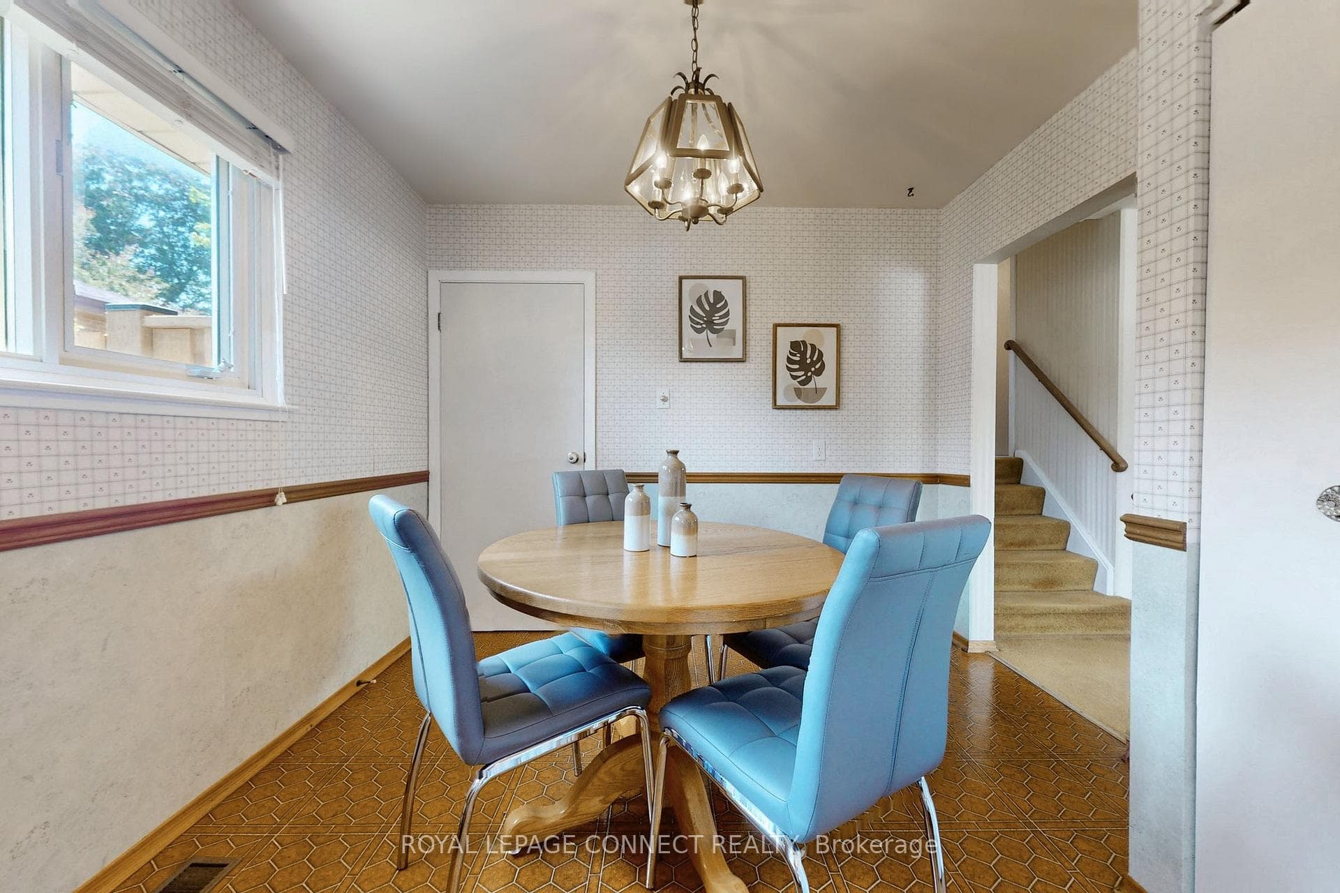 52 Bledlow Manor Drive photo 12
