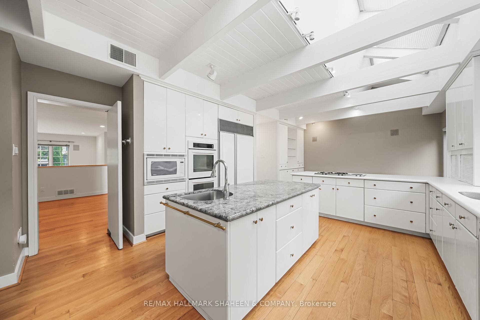 17 Cheltenham Avenue photo 12
