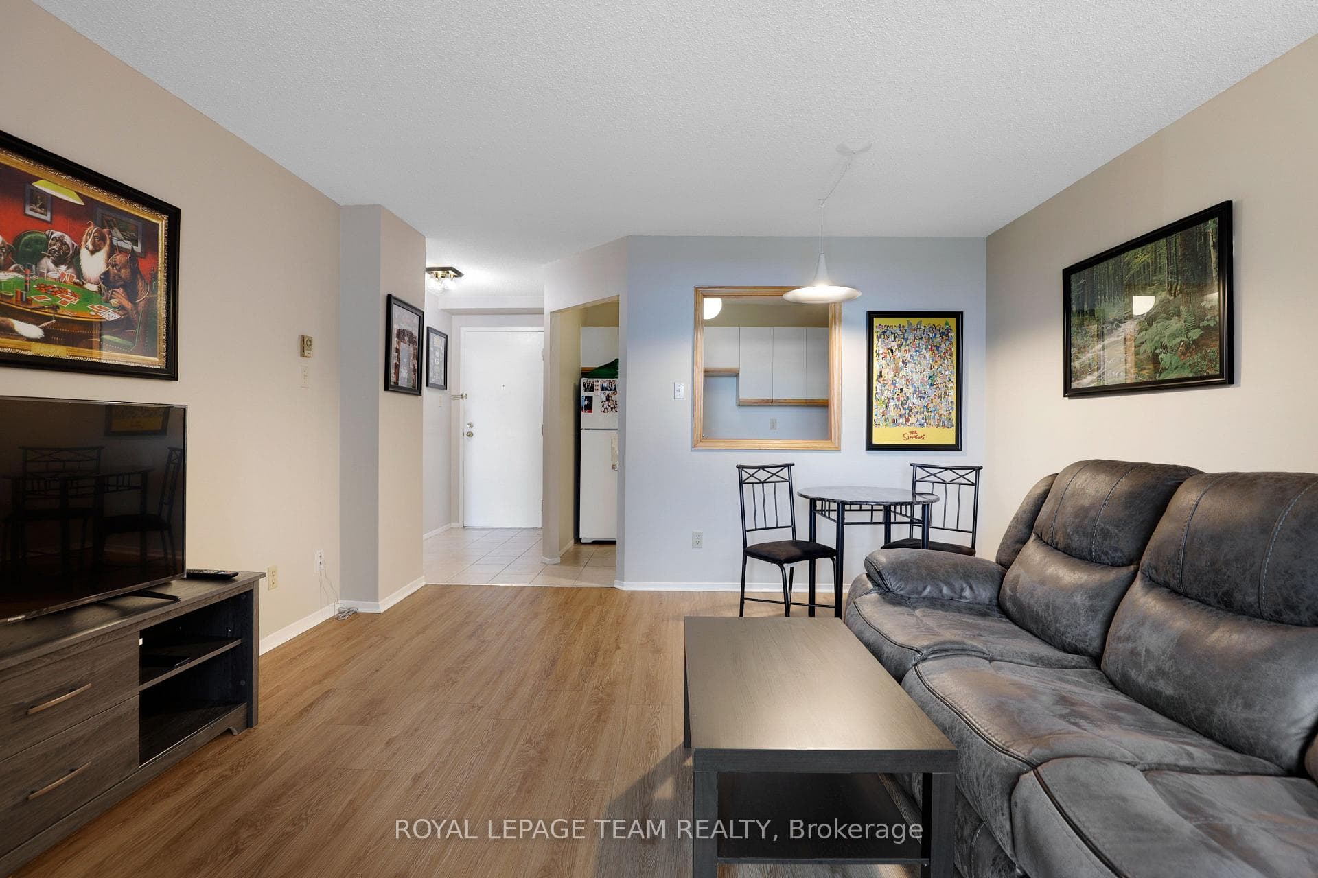 110 Forward Avenue Unit 904 photo 23